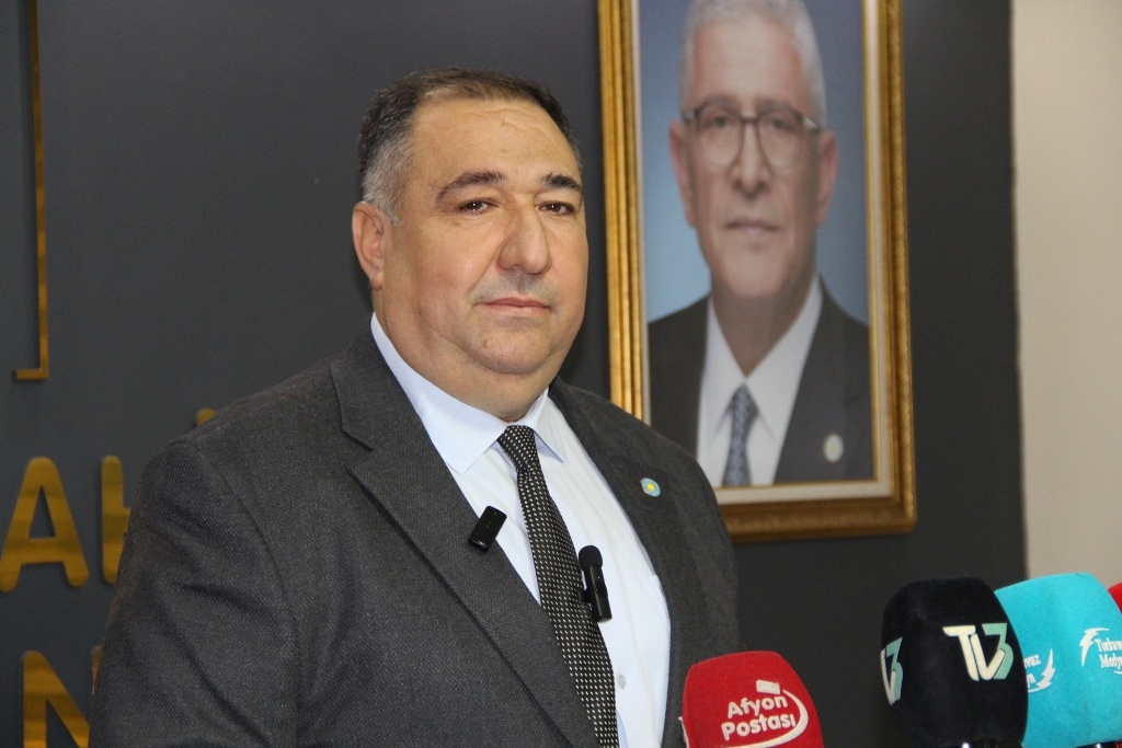 "5 KEZ MÜJDE VERDİNİZ HALA BİTİREMEDİNİZ"