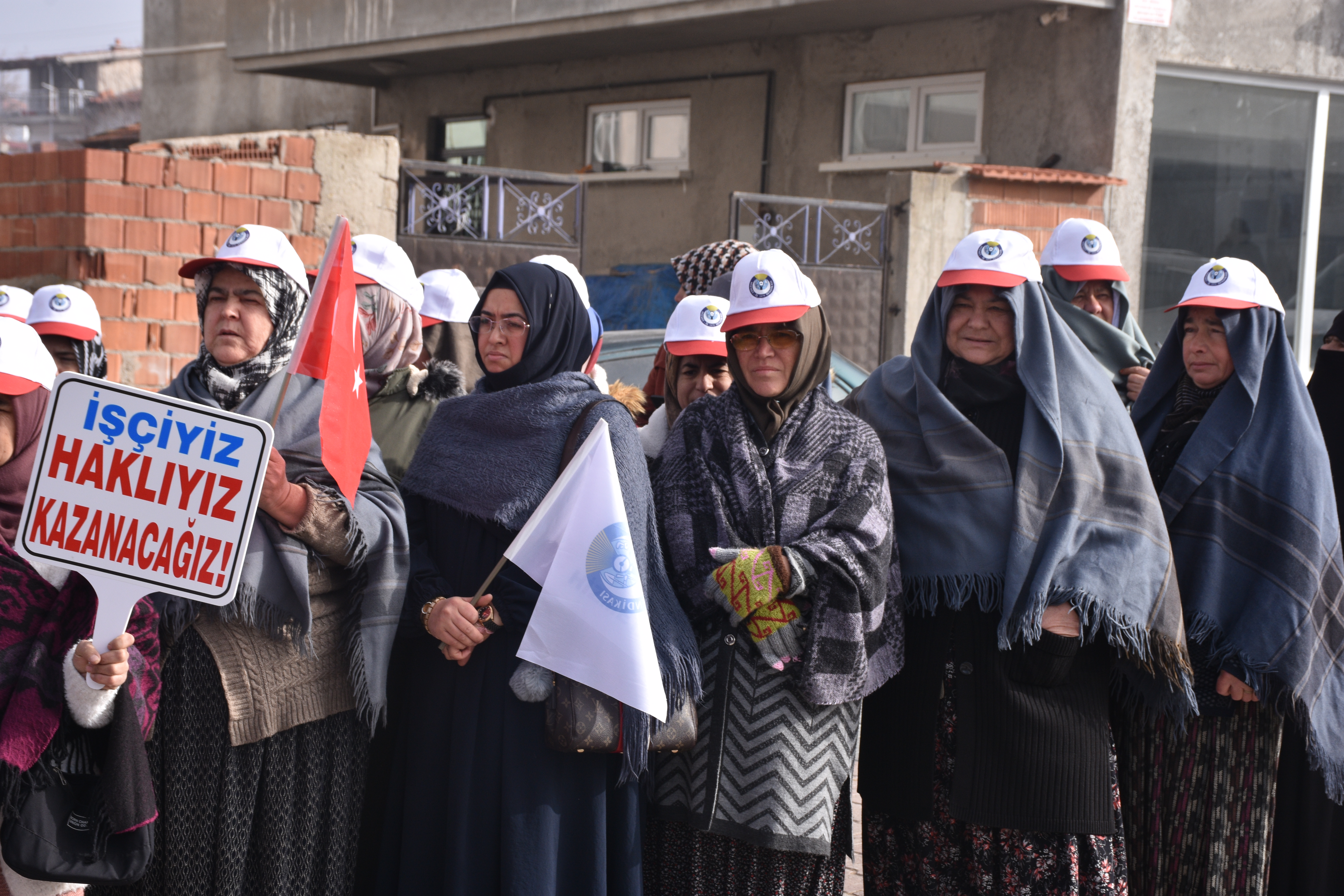 Hizmet-İş Sendikası'ndan Salar Belediyesi'nde işten çıkarmalara tepki