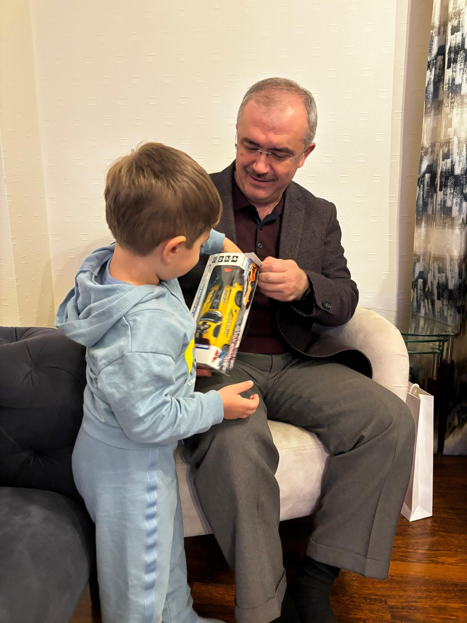Koruyucu Aileler Geleceğe Umut Oluyor