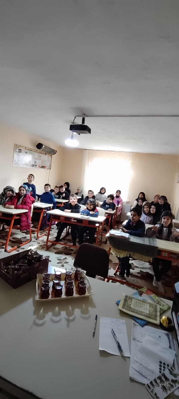 Afyonkarahisar’da 7-10 Yaş Grubu İçin Kur’an Kursları Devam Ediyor