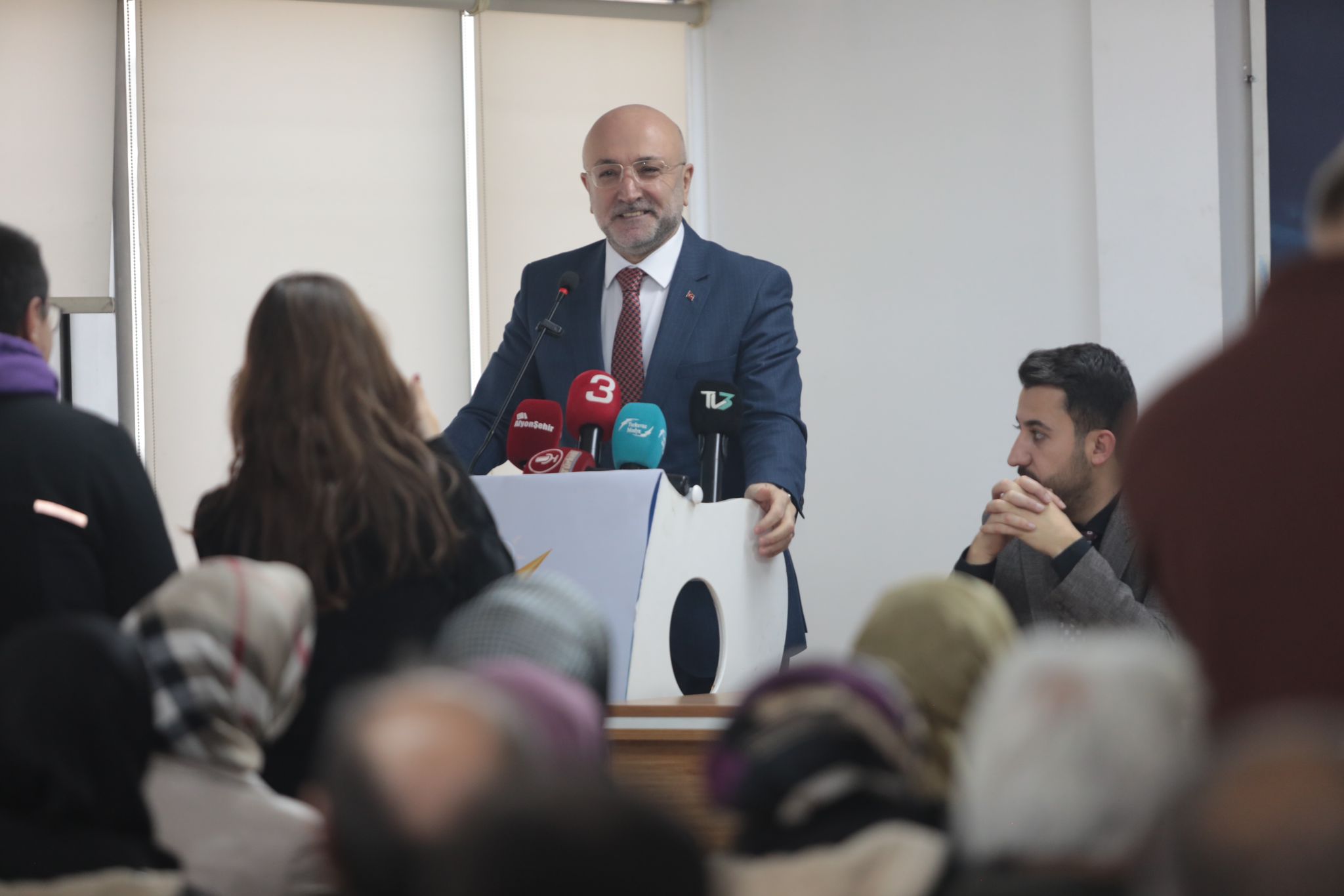 AK Parti Kadın Kolları'nda Çengel Dönemi!