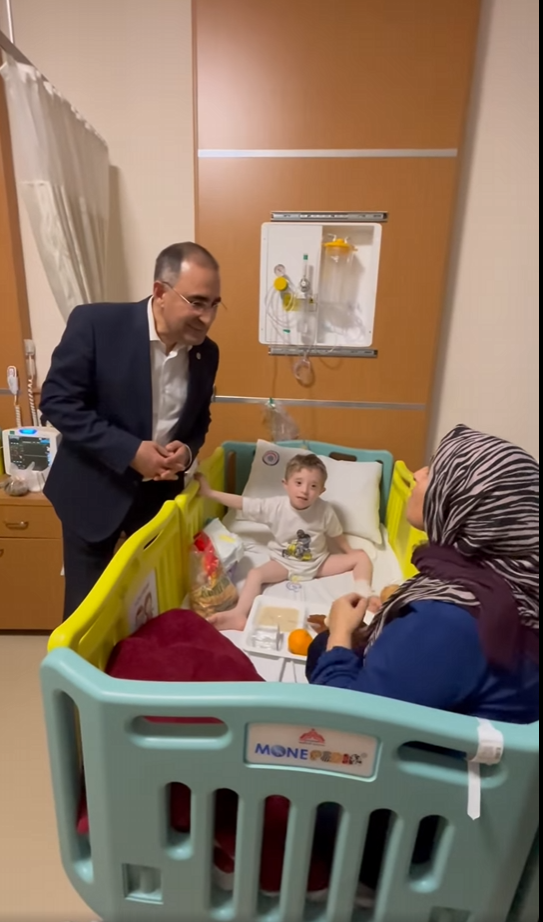 Milletvekili Arslan, AFSÜ'de Tedavi Gören Hastaları Ziyaret Etti