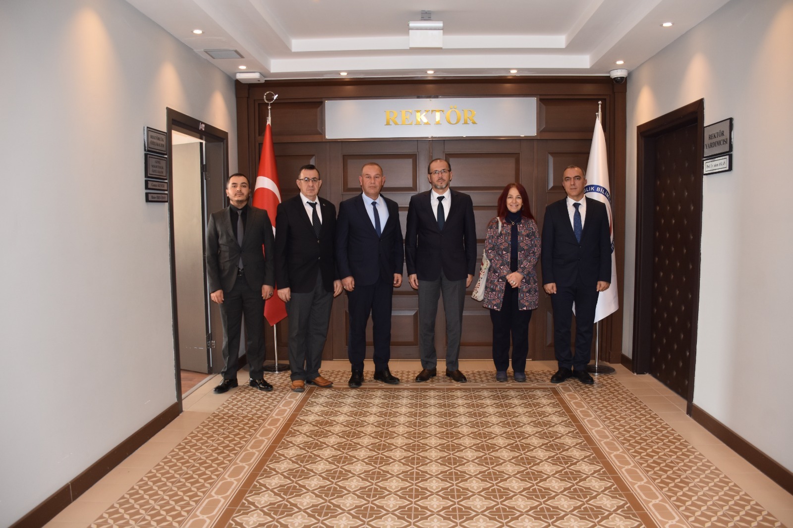 Türk Sağlık Sen Afyonkarahisar Şubesi, AFSÜ Rektörü Okumuş'u Ziyaret Etti