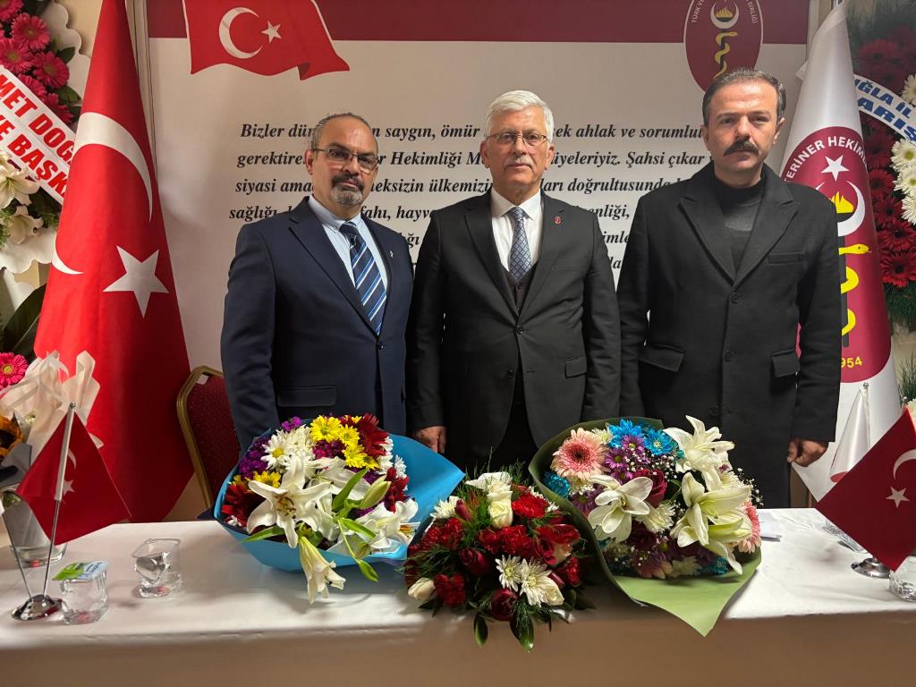 TVHB MERKEZ KONSEYİ'NDE DEVİR TESLİM TÖRENİ