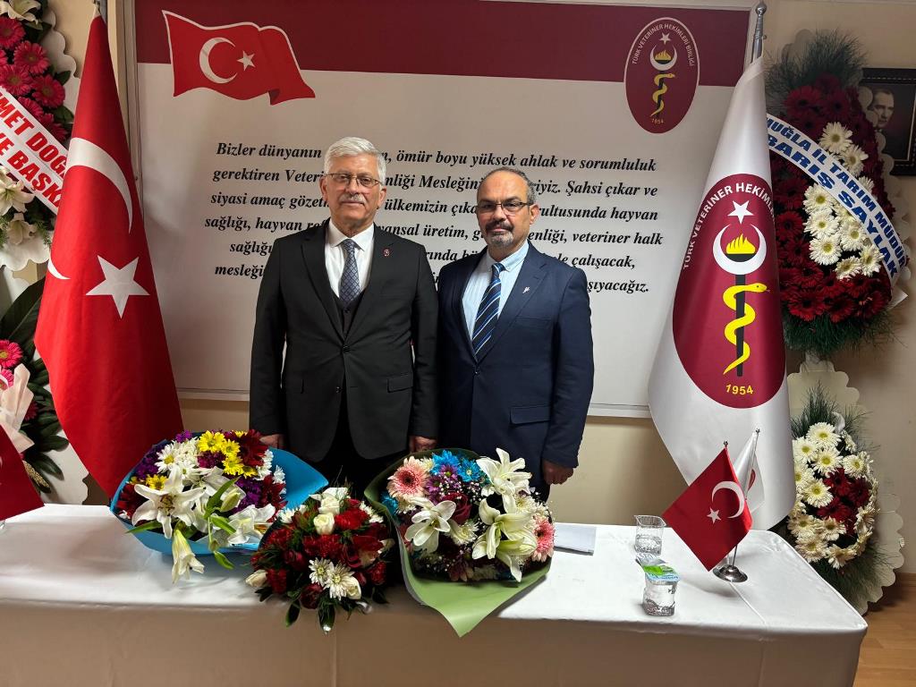 TVHB MERKEZ KONSEYİ'NDE DEVİR TESLİM TÖRENİ