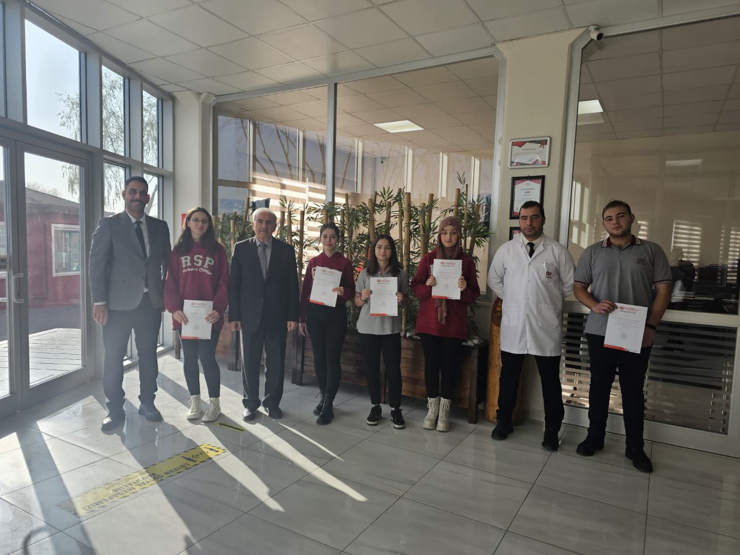 RSP Teknik Koleji, Başarılı Öğrencilerini Ödüllendirdi