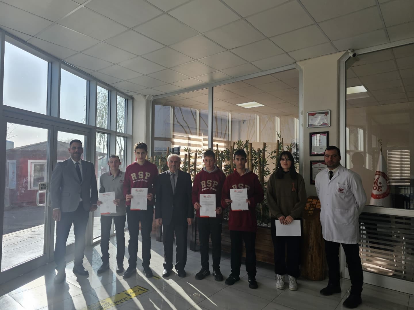 RSP Teknik Koleji, Başarılı Öğrencilerini Ödüllendirdi