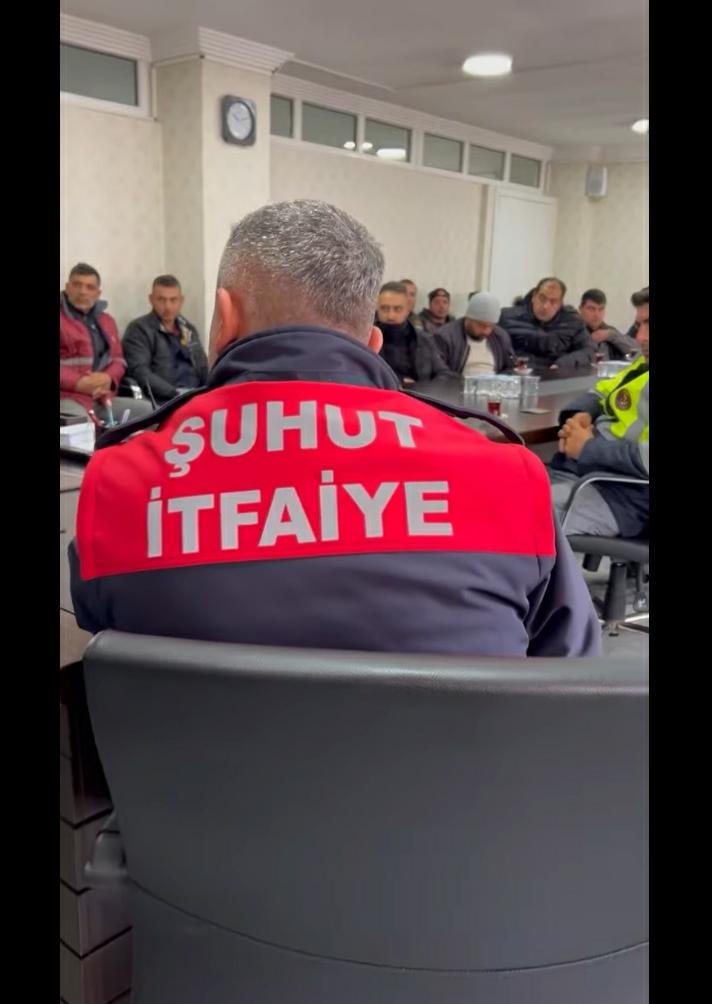 BAŞKAN ÖZAŞKIN: ''ŞUHUT HALKININ FEDAKÂRLIĞI İLHAM KAYNAĞIMIZ OLDU"