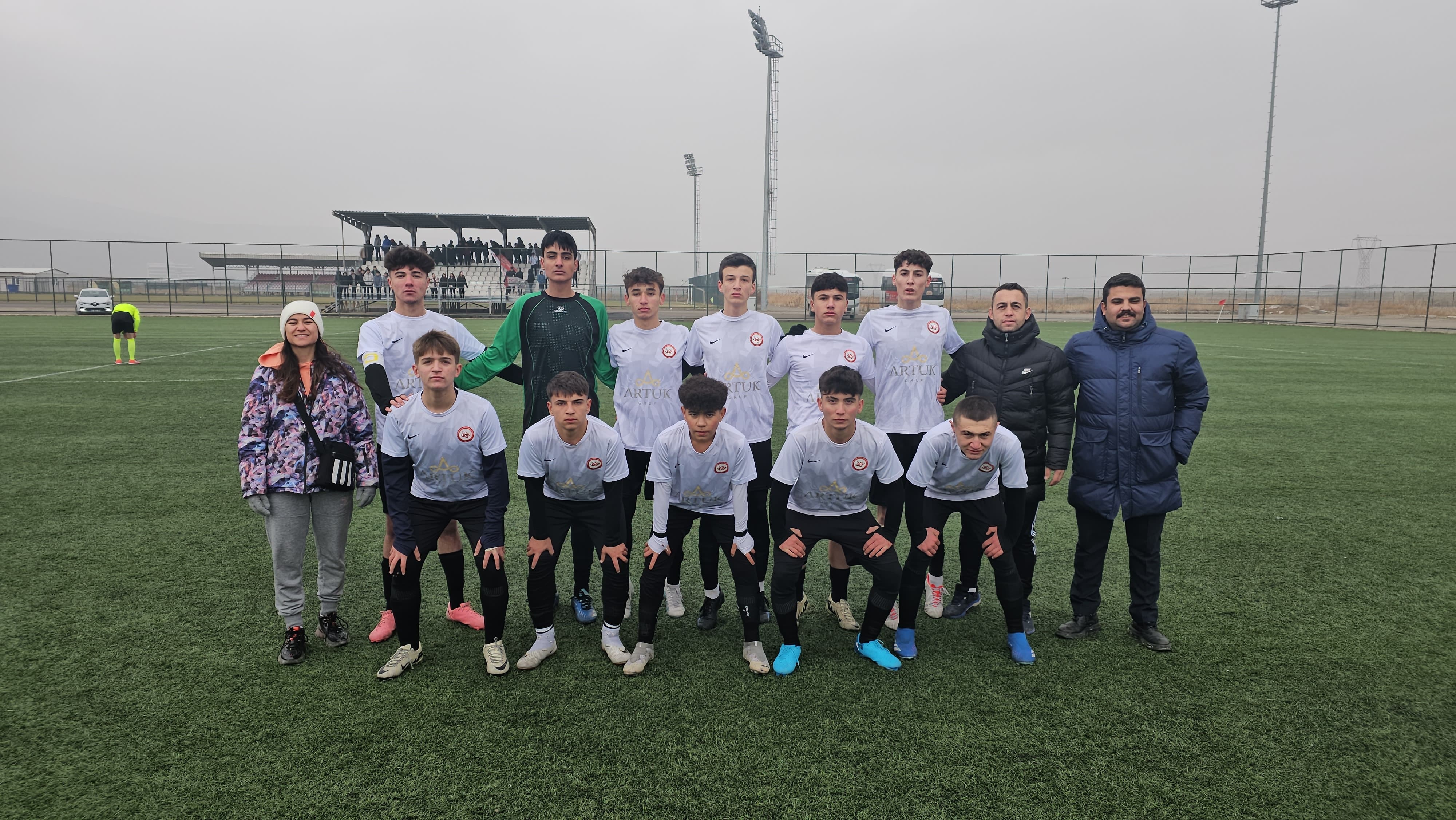 Rahmiye Sare Palalı Teknik Koleji Finale Yükseldi