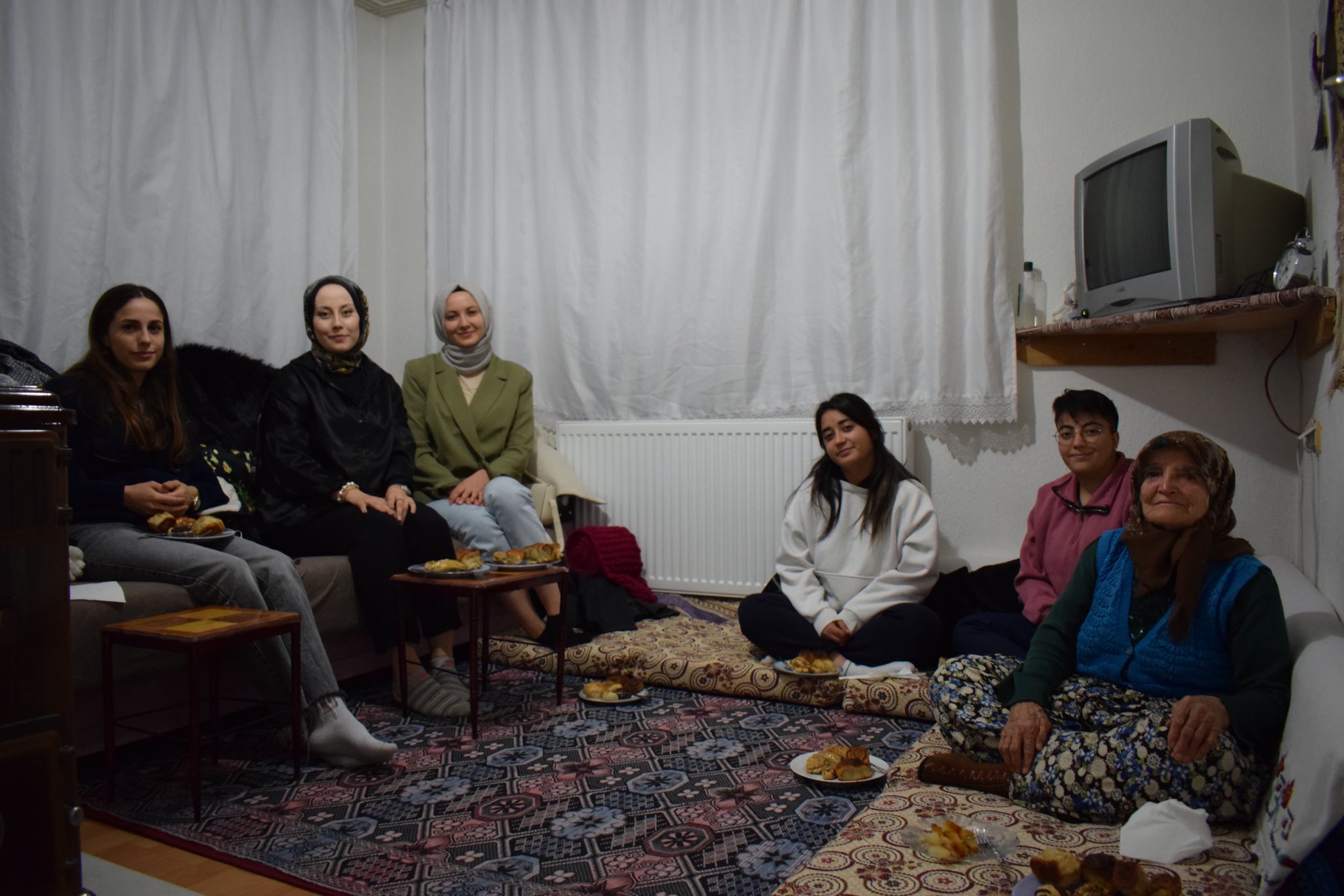 KYK Öğrencilerinden Gönüllere Dokunan Proje
