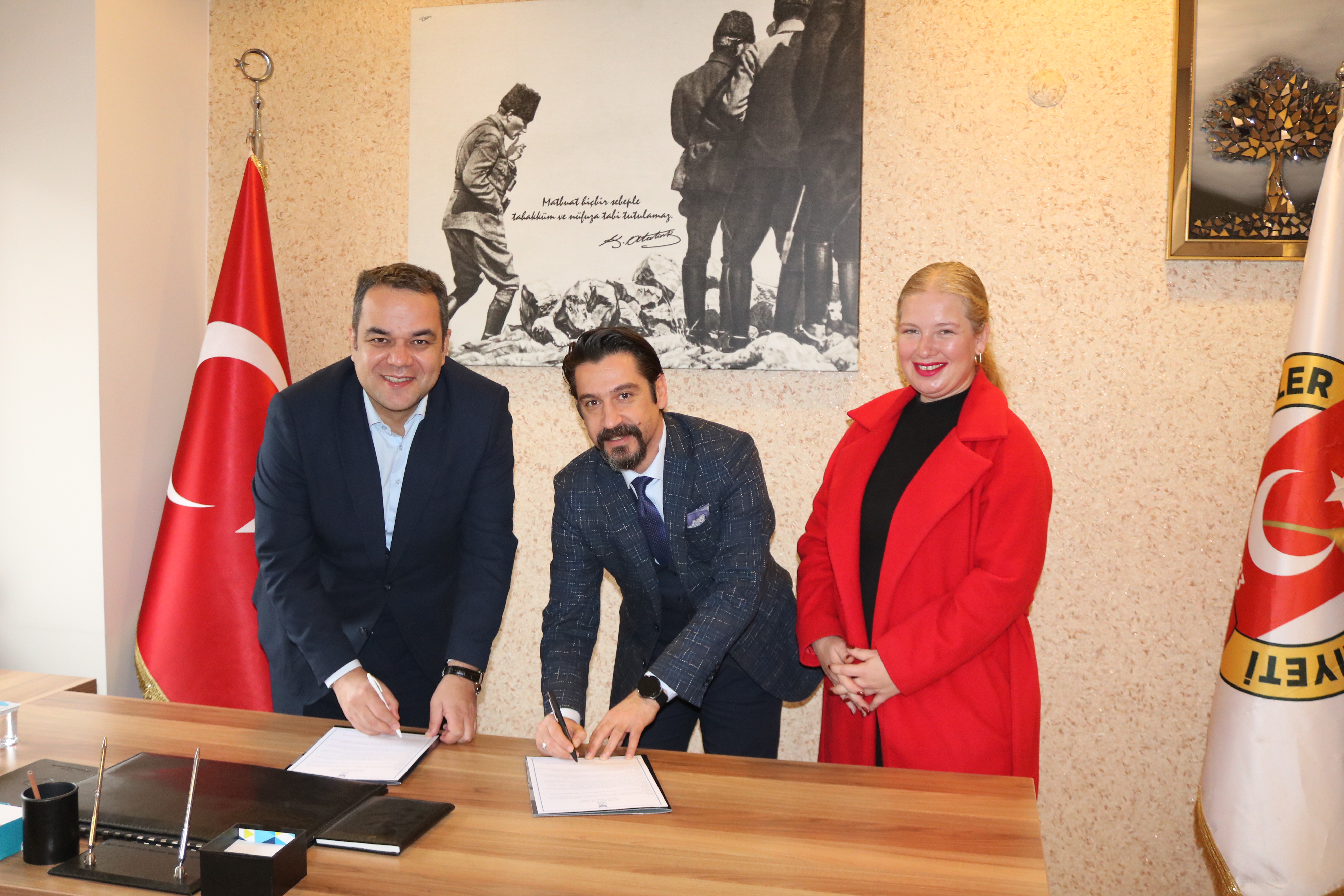 Afyon Girne Koleji'nden Gazetecilere Özel İndirim
