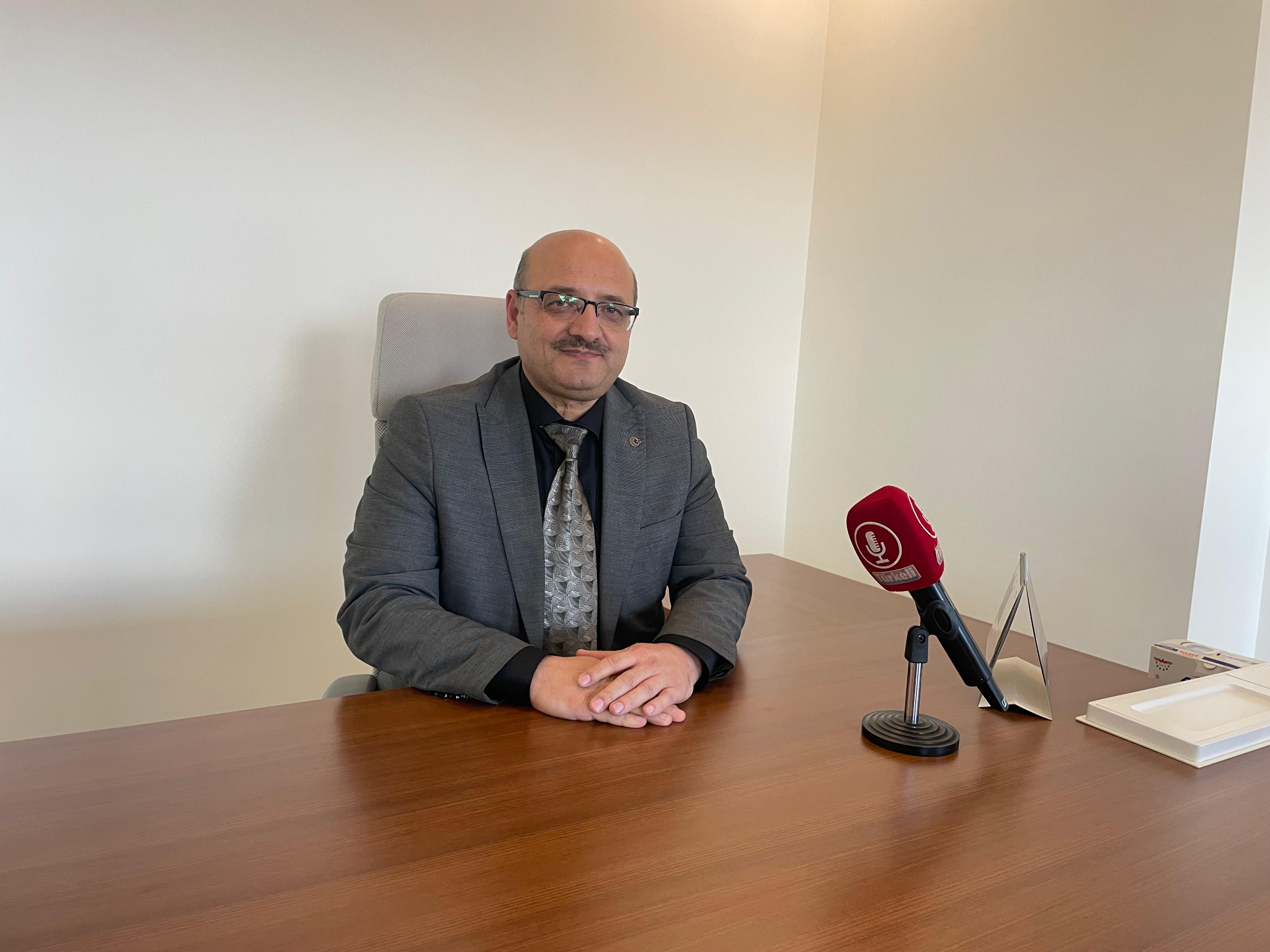 İlçe Tarım Müdürü Önder: "Türkiye'nin Kırmızı Meyve Merkezi Olacağız"