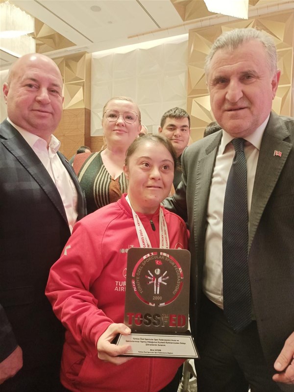 Afyonkarahisarlı Özel Sporcuların Başarısı