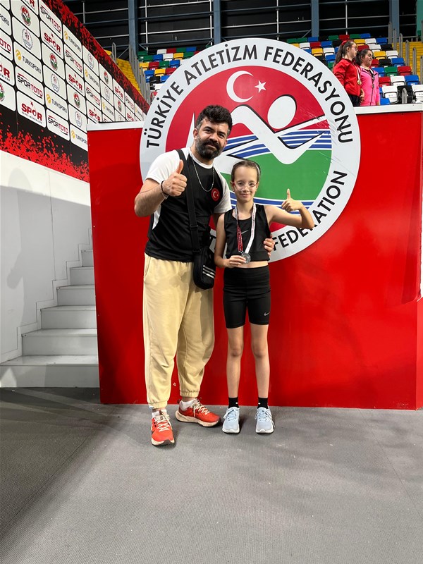 Afyonkarahisarlı Özel Sporcuların Başarısı
