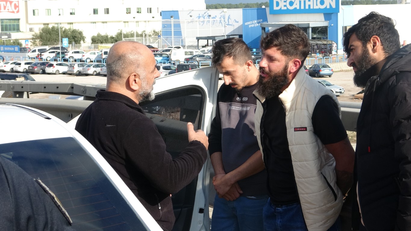 "EHLİYETSİZİZ DİYE ARABA MI KULLANMAYALIM"