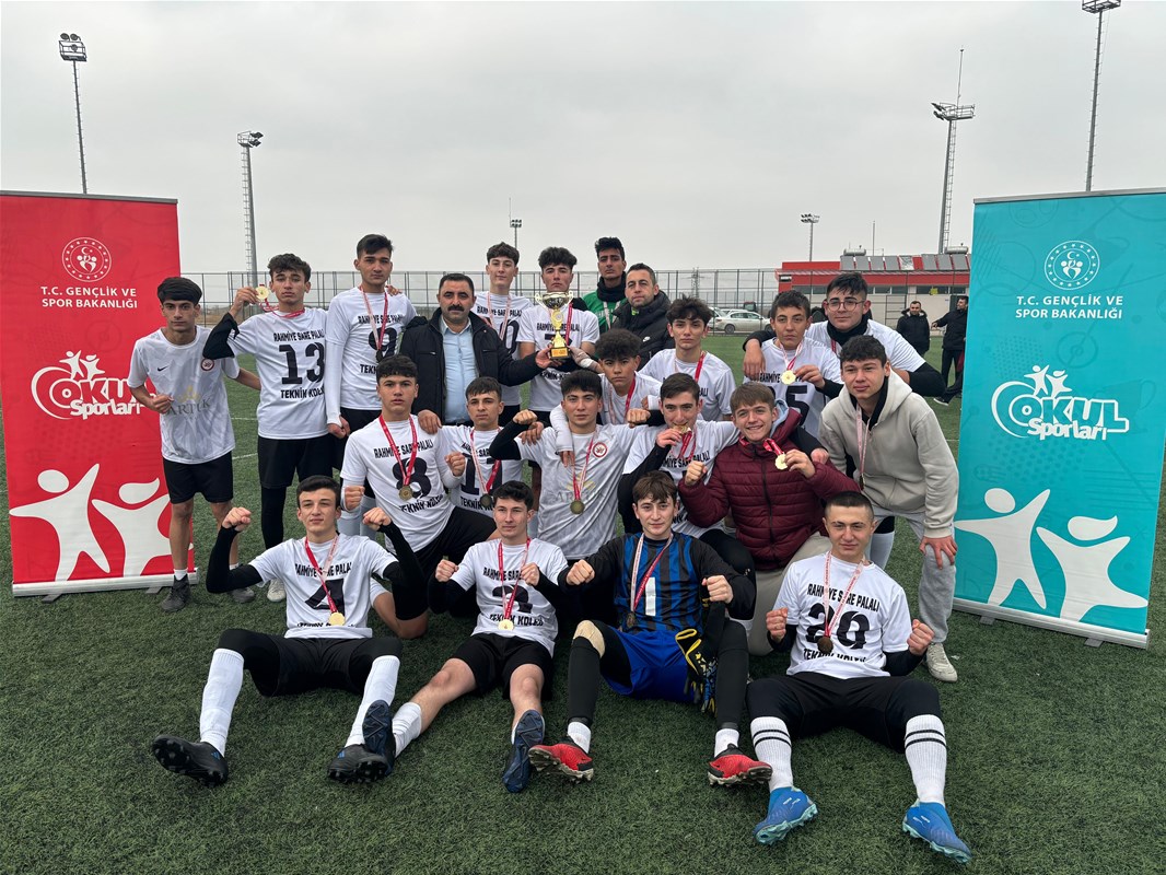 Okul Sporları Futbol Genç Erkekler Müsabakaları Sona Erdi