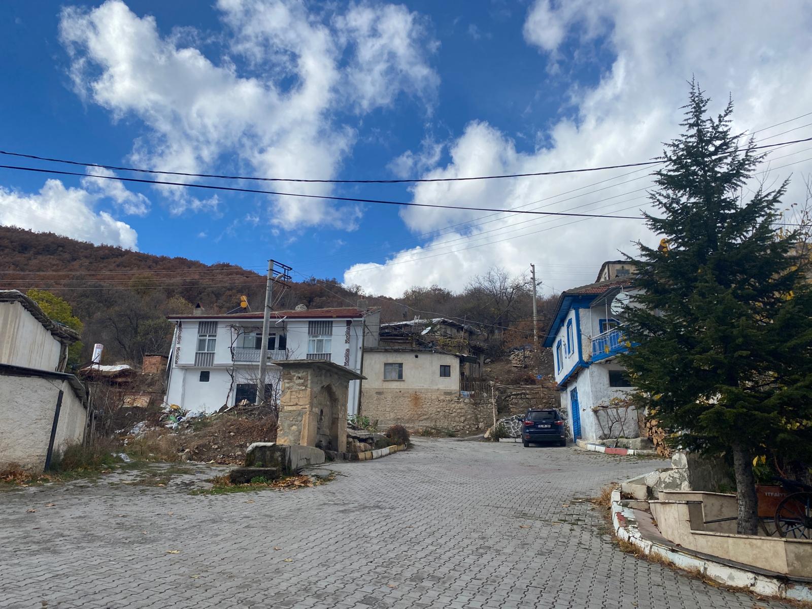 KIRCA KÖYÜ’NDEN TIR KANTARI TALEBİ  