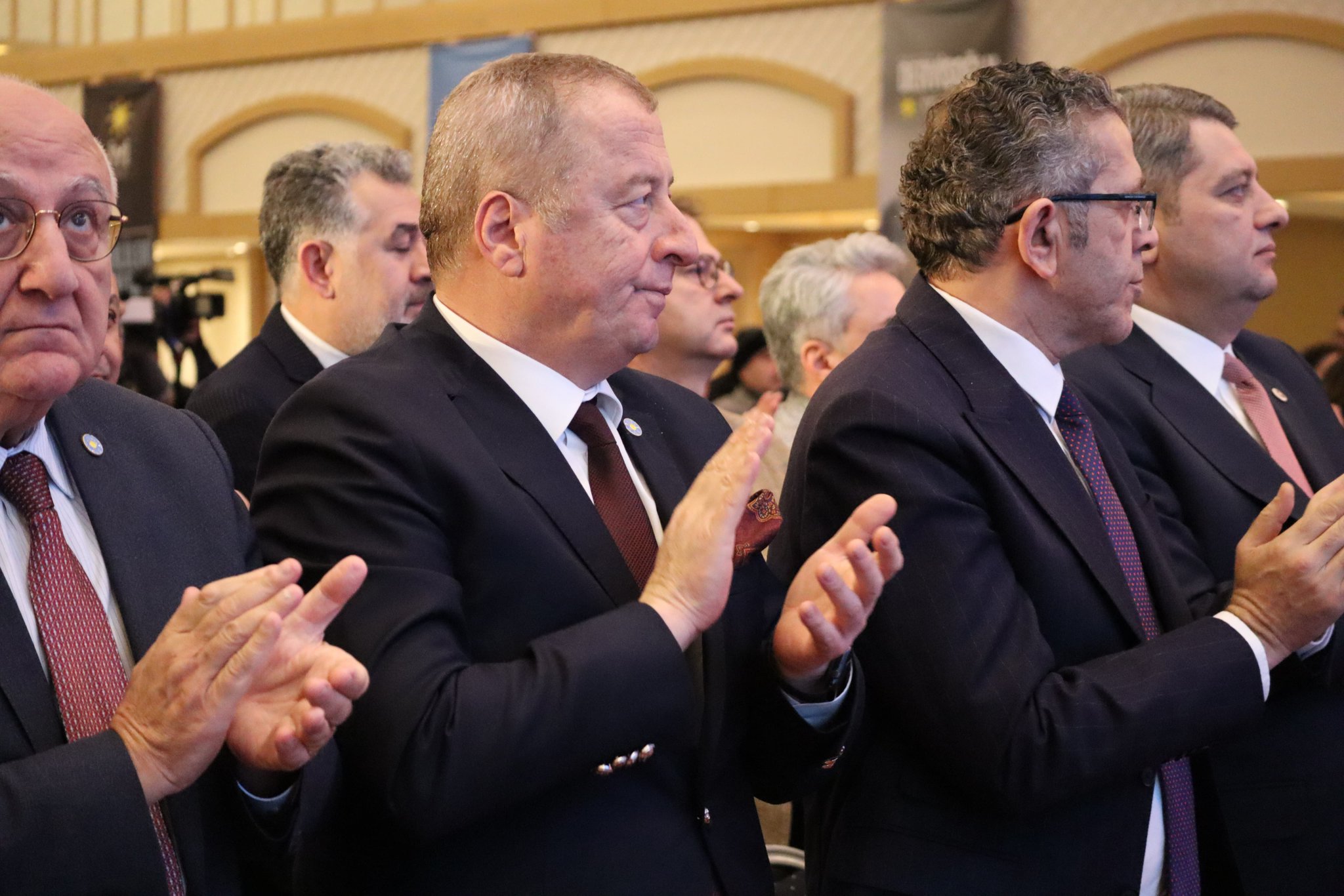 MİLLETVEKİLİ OLGUN EMEKLİLER KURULTAYINA KATILDI