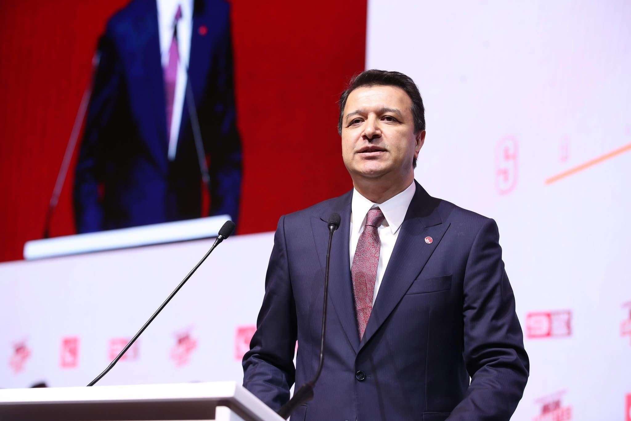 SAADET PARTİSİ'NİN YENİ BAŞKANLIK DİVANI BELLİ OLDU