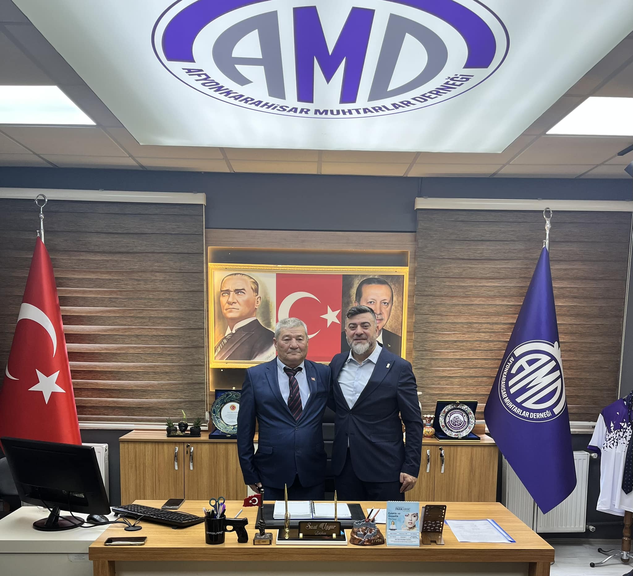 Başkan Uygur Çakal’ı Tebrik Etti