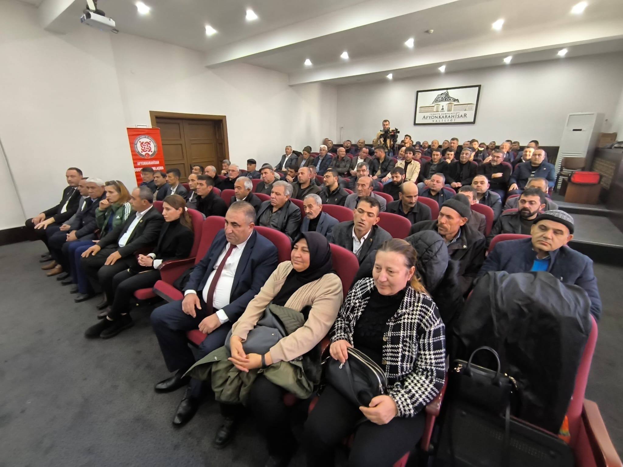 MERKEZ MUHTARLARININ TEMSİLCİSİ SÜLEYMAN ÇAKAL OLDU