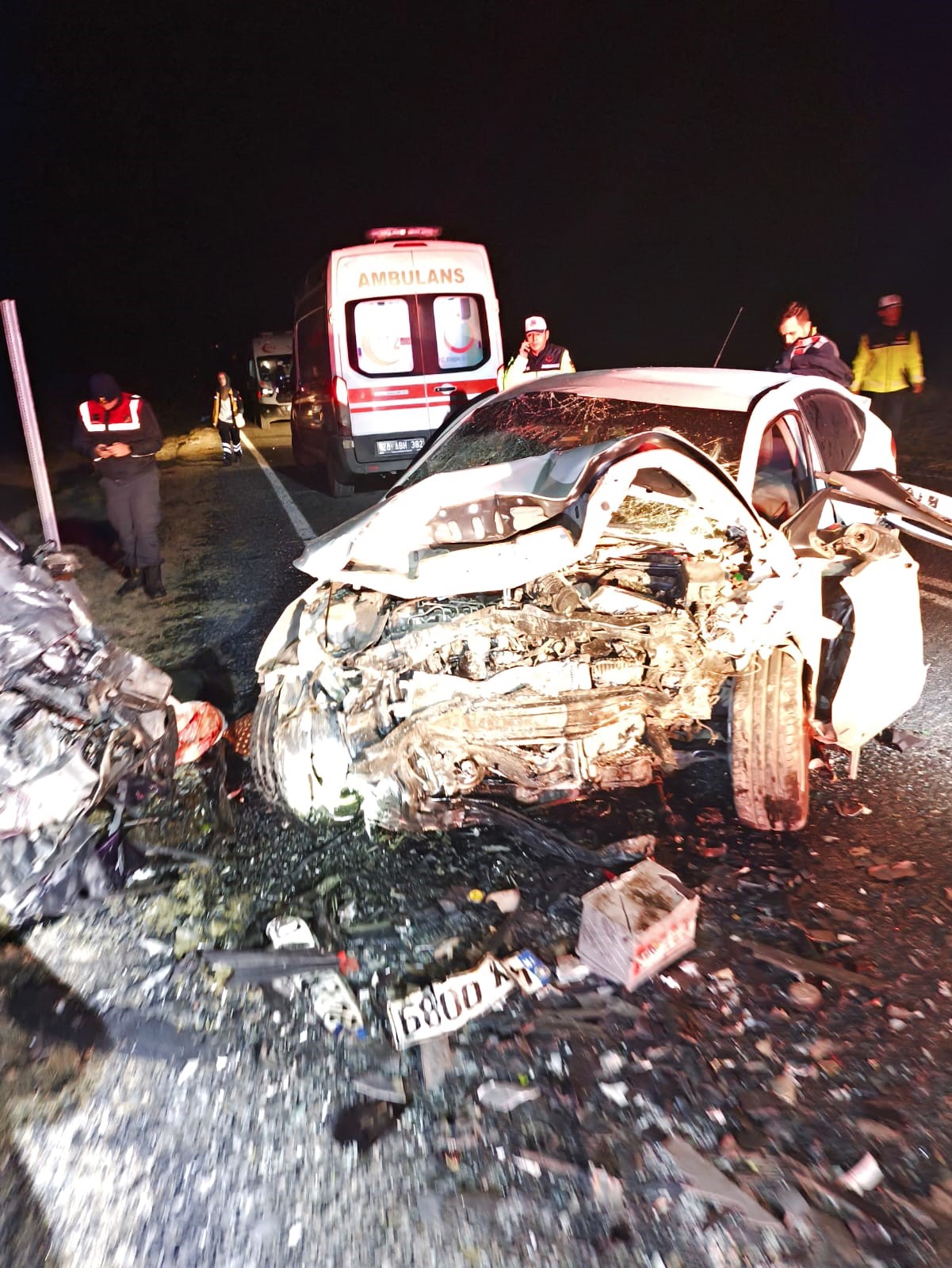 Feci Kaza: 4 Ölü, 2 Yaralı