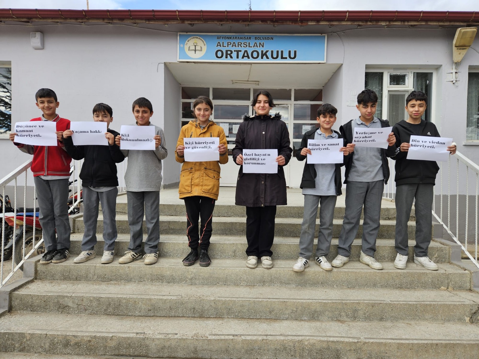 İnsan Hakları Bolvadin’de Öğrencilere Anlatıldı