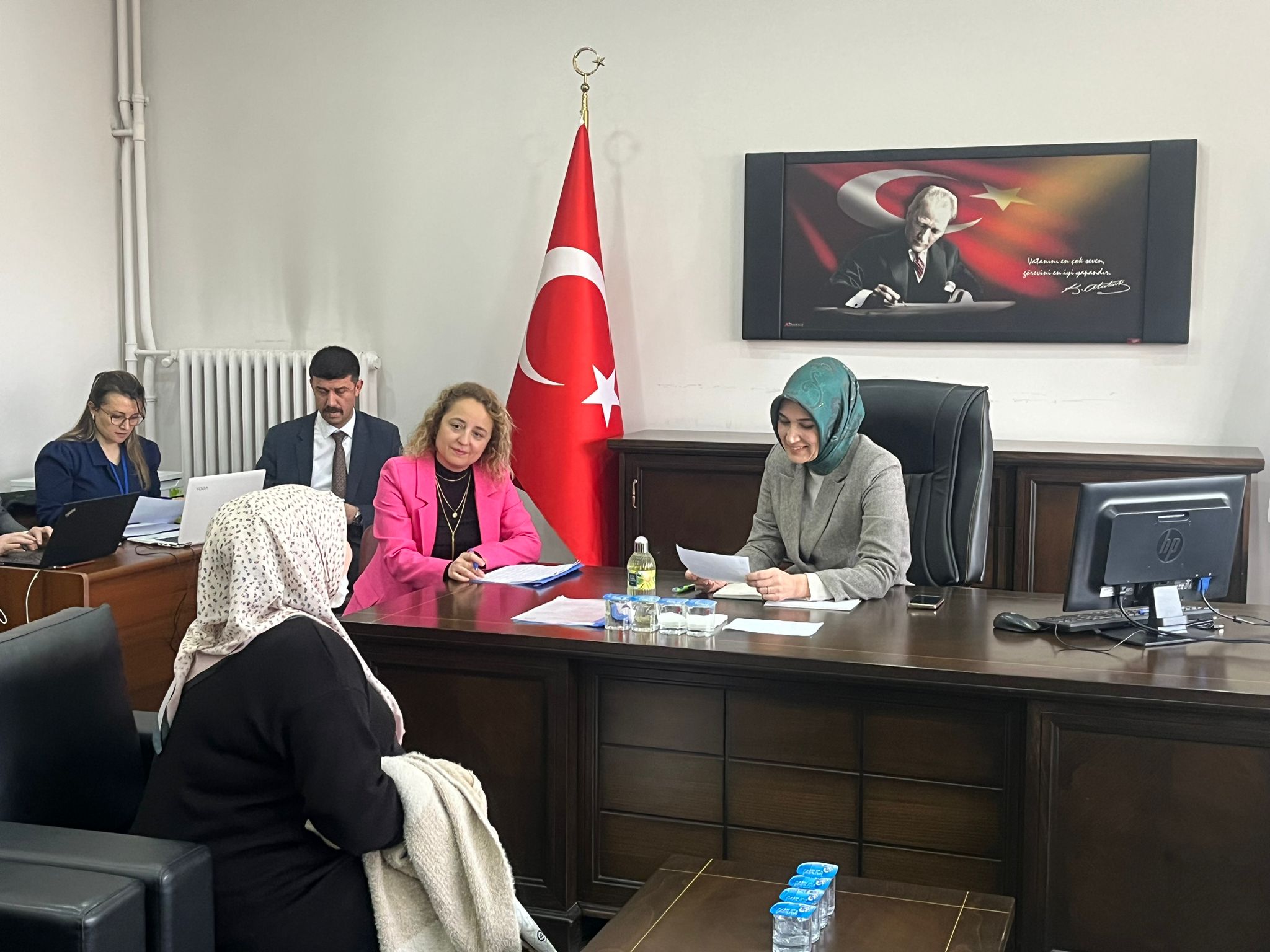 VALİ YİĞİTBAŞI  ''17 TOPLANTIDA, 2590 VATANDAŞI DİNLEDİK"