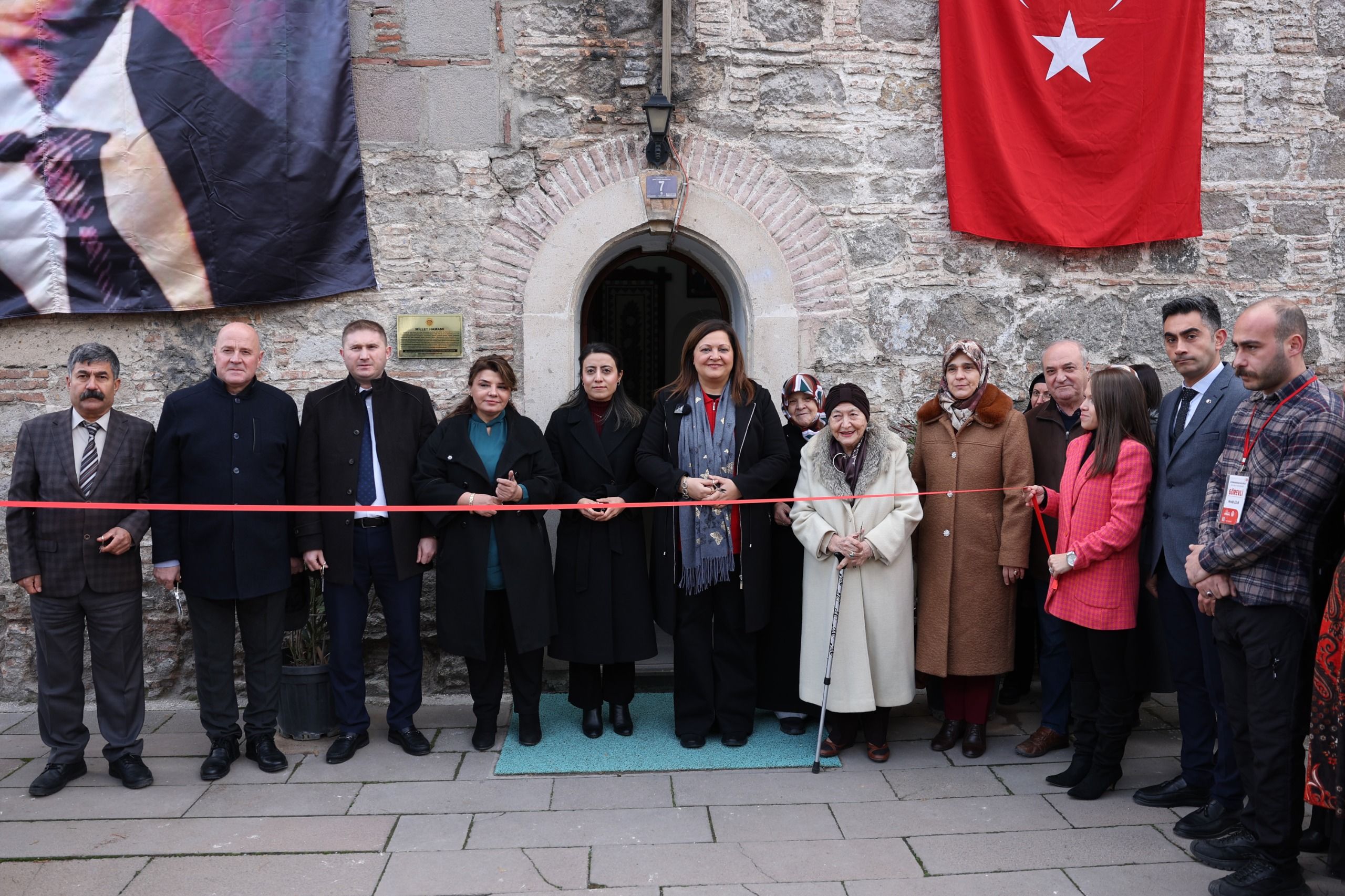 MEVLANA VE MEVLEVİLİK YOLUNDA 18 HİZMET SERGİSİ AÇILDI