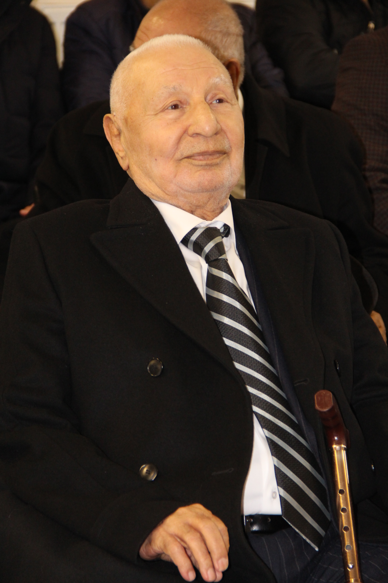 AKÜ İLAHİYAT FAKÜLTESİ YENİ BİNASINDA EĞİTİME BAŞLADI