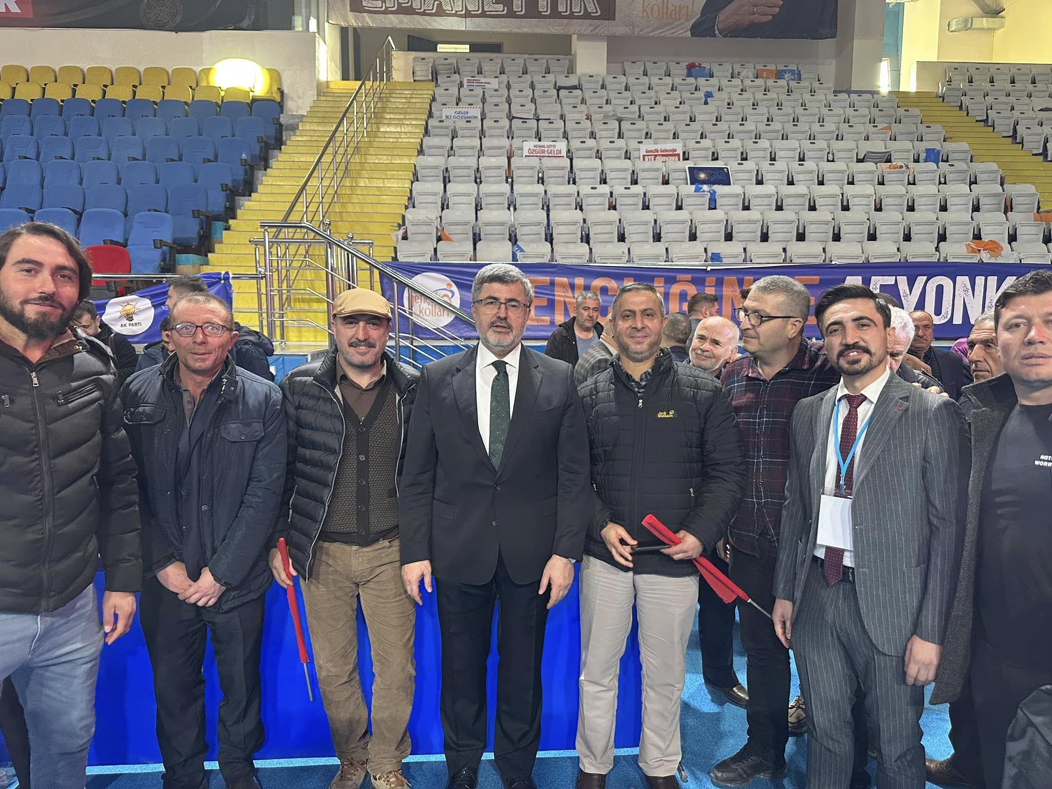 AK PARTİ AFYONKARAHİSAR 8. OLAĞAN İL KONGRESİ COŞKUYLA GERÇEKLEŞTİ