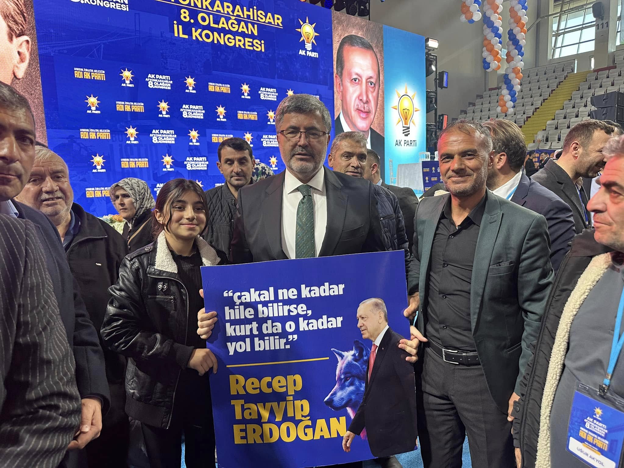 AK PARTİ AFYONKARAHİSAR 8. OLAĞAN İL KONGRESİ COŞKUYLA GERÇEKLEŞTİ