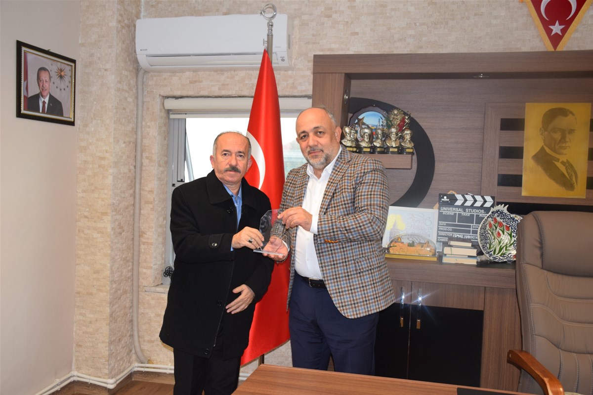 Gençlik ve Spor İl Müdürlüğü, Emekli Personelini Plaketlerle Uğurladı