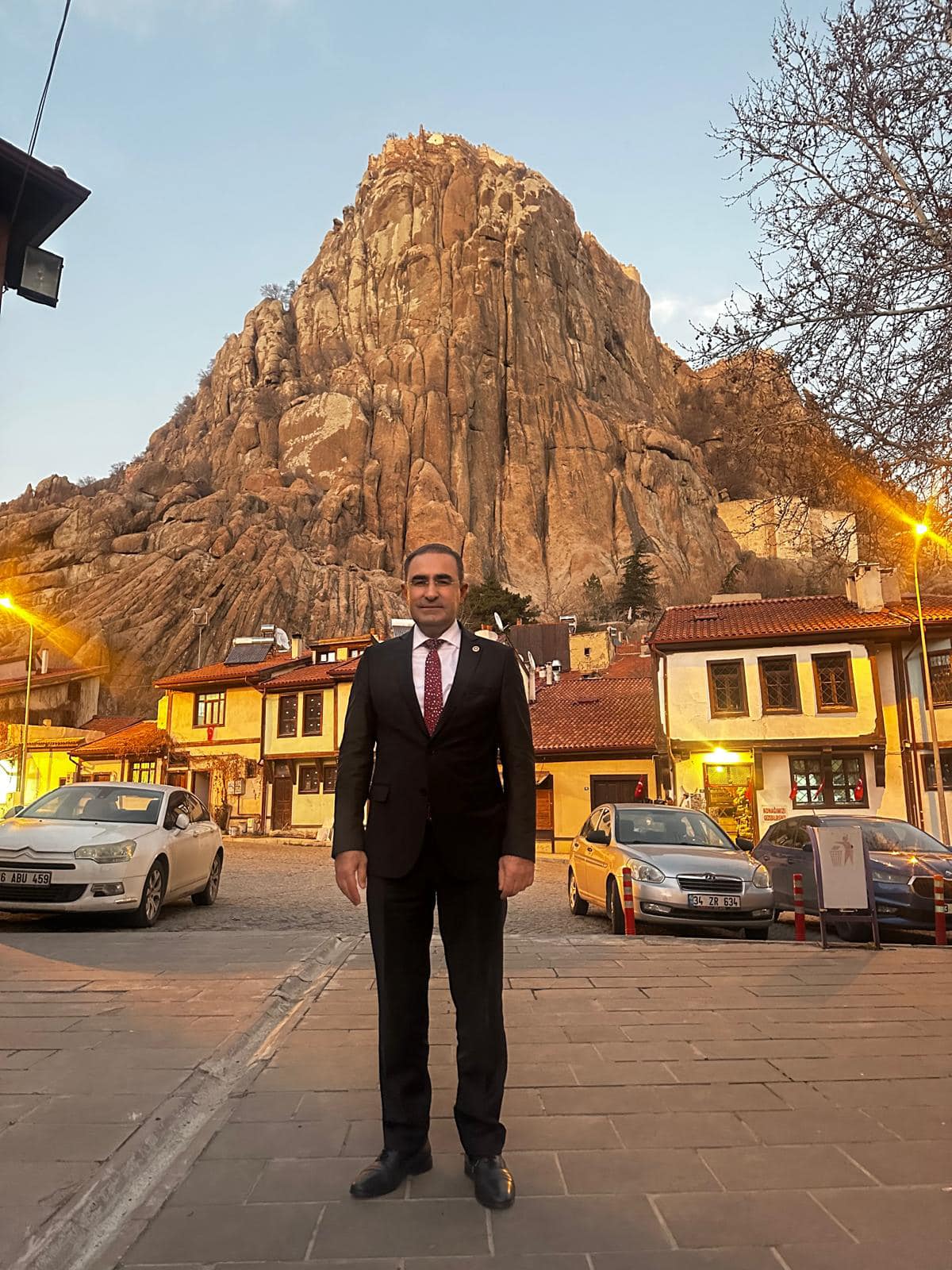 AK Parti Milletvekilleri Afyonkarahisar Ulu Cami’yi Ziyaret Etti