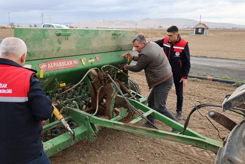 ​ Afyonkarahisar’da 5 Milyon TL’lik Buğday Yetiştiriciliği Projesi Başladı