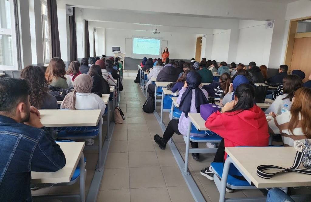 AFSÜ Öğrencilerine Ulusal Staj Programı Tanıtıldı