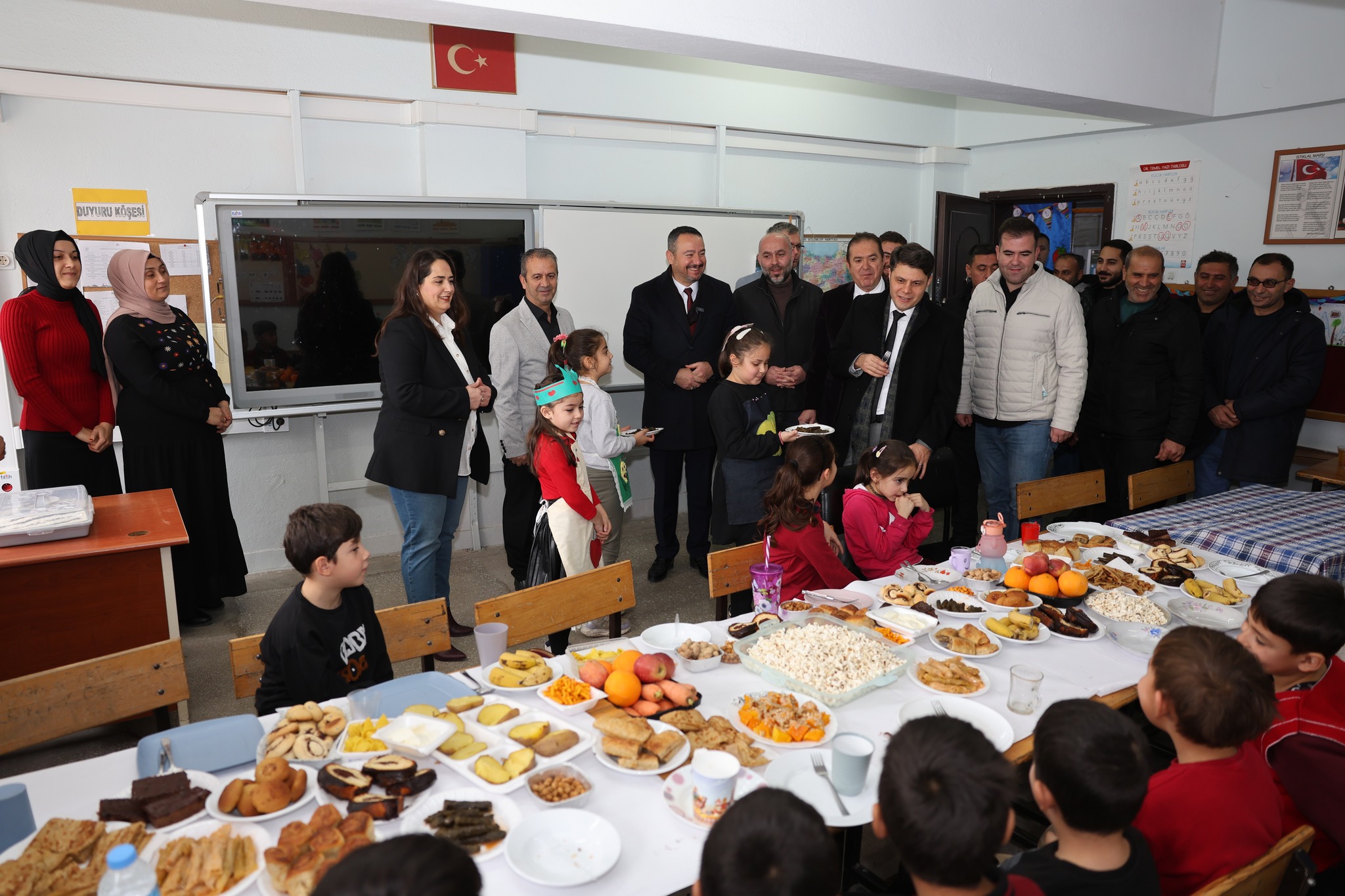 Sandıklı'da Yerli Malı Haftası Coşkuyla Kutlandı