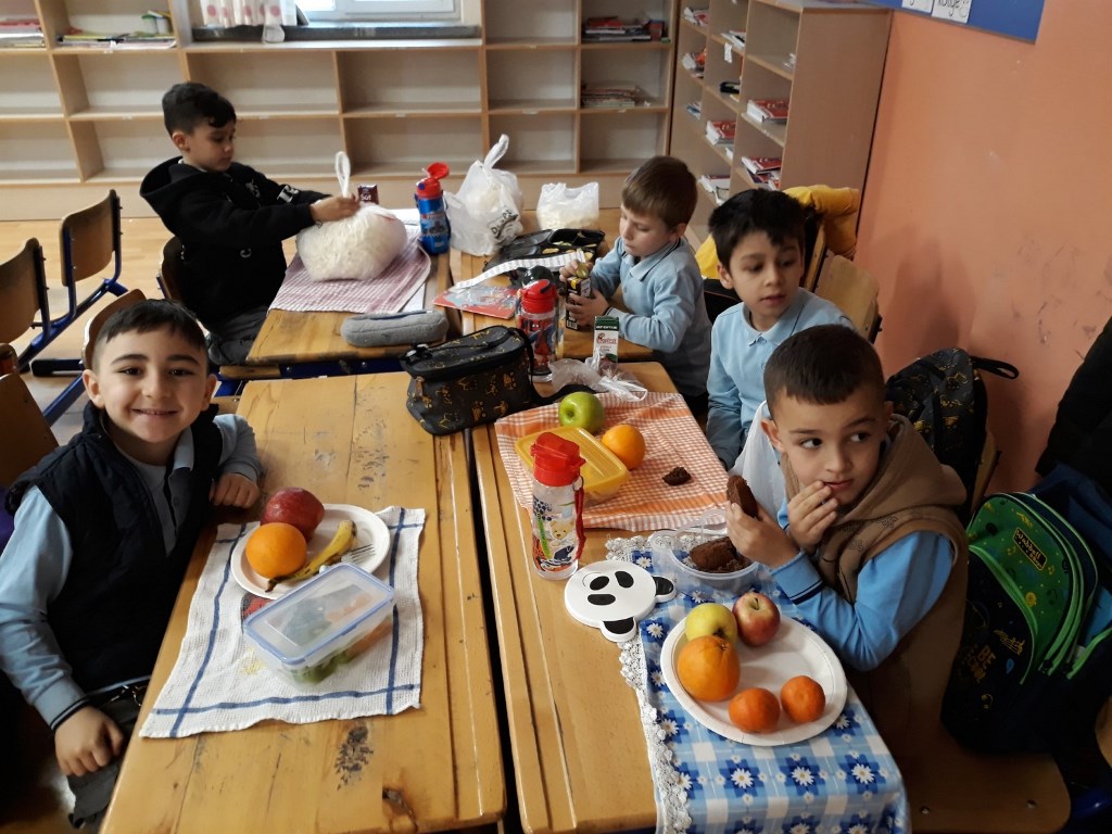 FATİH İLKOKULU ÖĞRENCİLERİ YERLİ MALI HAFTASINI KUTLADILAR