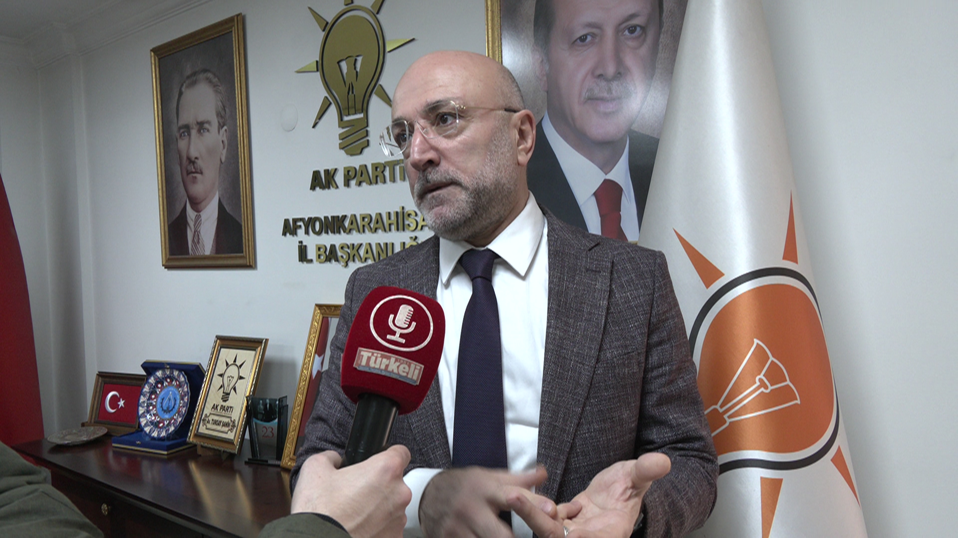AK Partili Şahin "Teşkilatımızla Birlikte Başarılı Bir Süreç Yönettik"