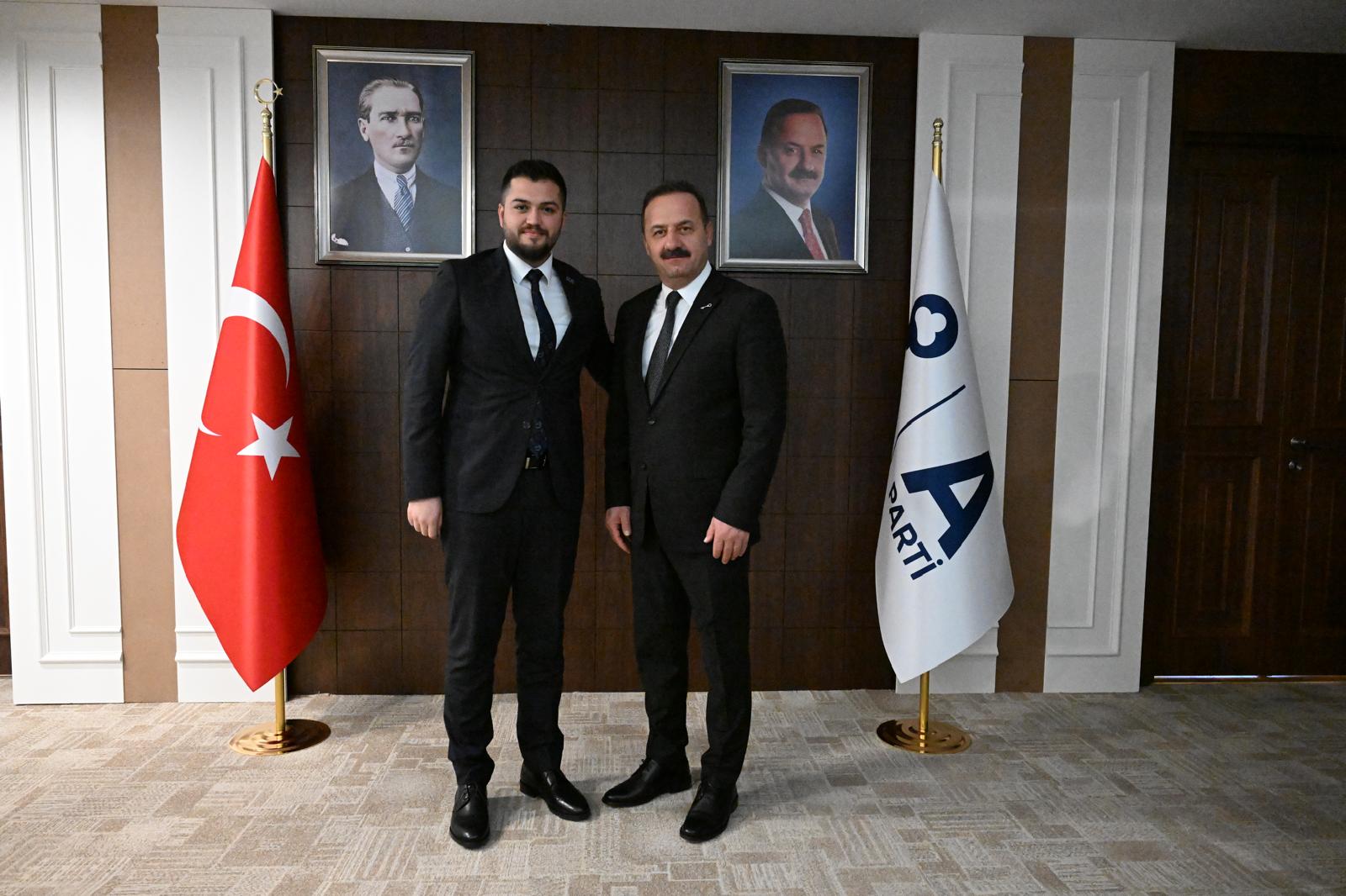 Anahtar Parti Afyonkarahisar İl Başkanlığı’na Sürpriz Atama
