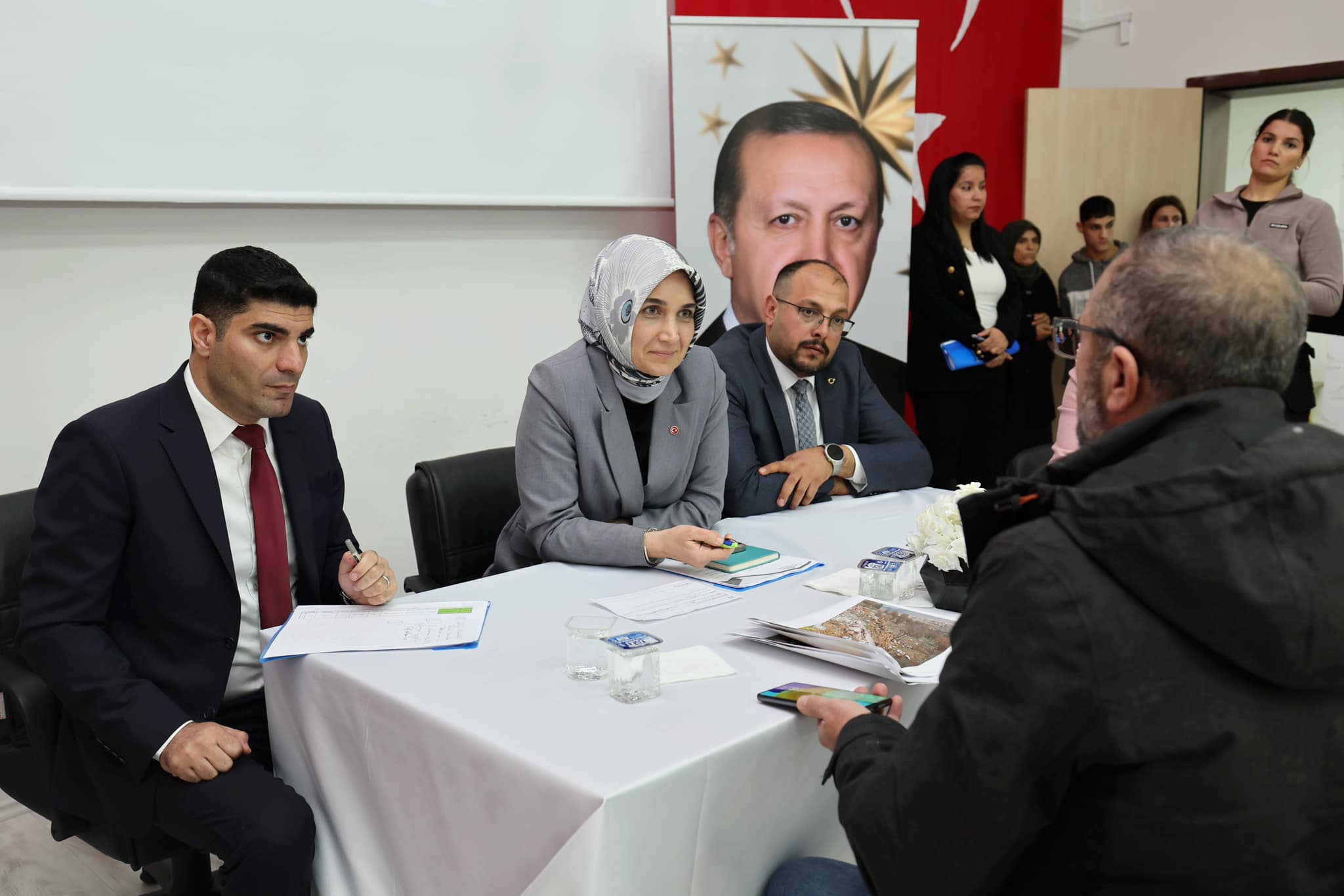 Vali Yiğitbaşı, Bayat İlçesinde Halk Toplantısı Düzenledi