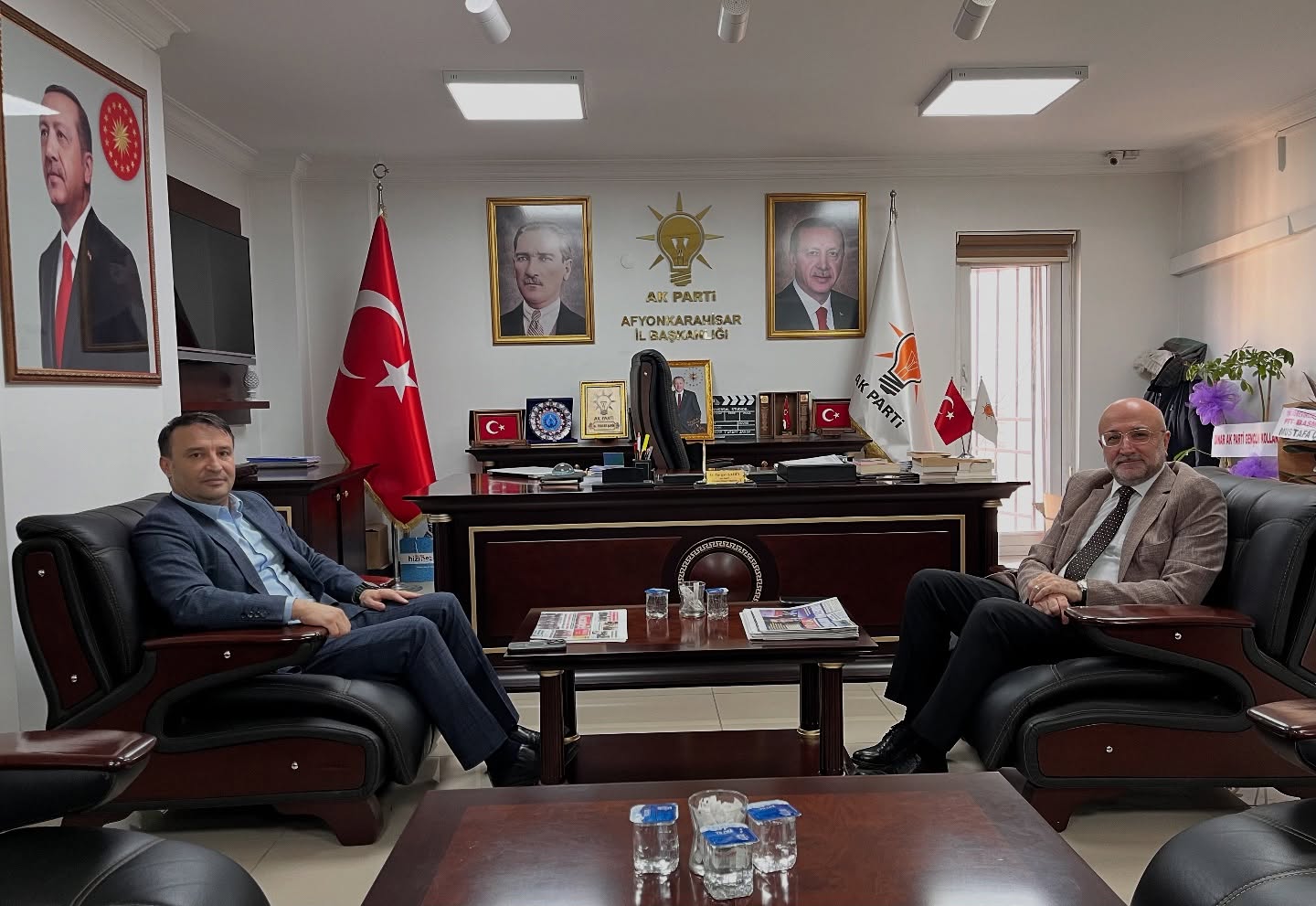 MHP İl Başkanı Kahveci’den AK Parti İl Başkanı Şahin’e Ziyaret