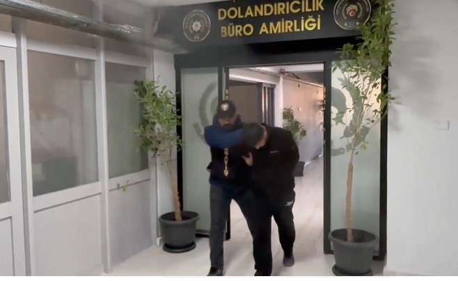 Sahte Bankacıların Dolandırıcılık Yöntemi Pes Dedirtti