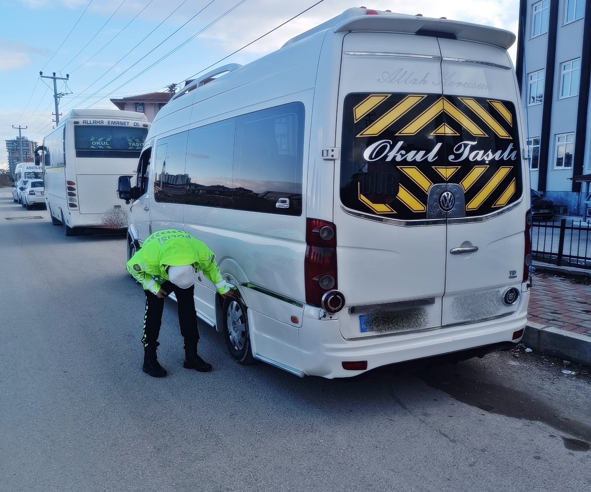 Afyonkarahisar’da 2024 Yılında 2 Bin 599 Servis Aracı Denetlendi