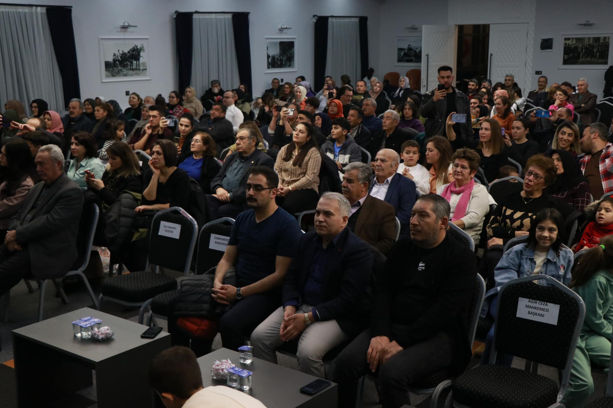 Dinar’da Türk Halk Müziği Coşkusu