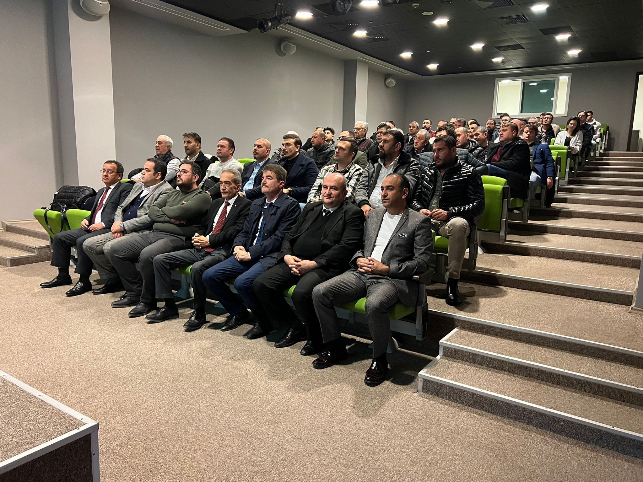 Emlakçılık Sektörünün Geleceği ATSO'da Görüşüldü