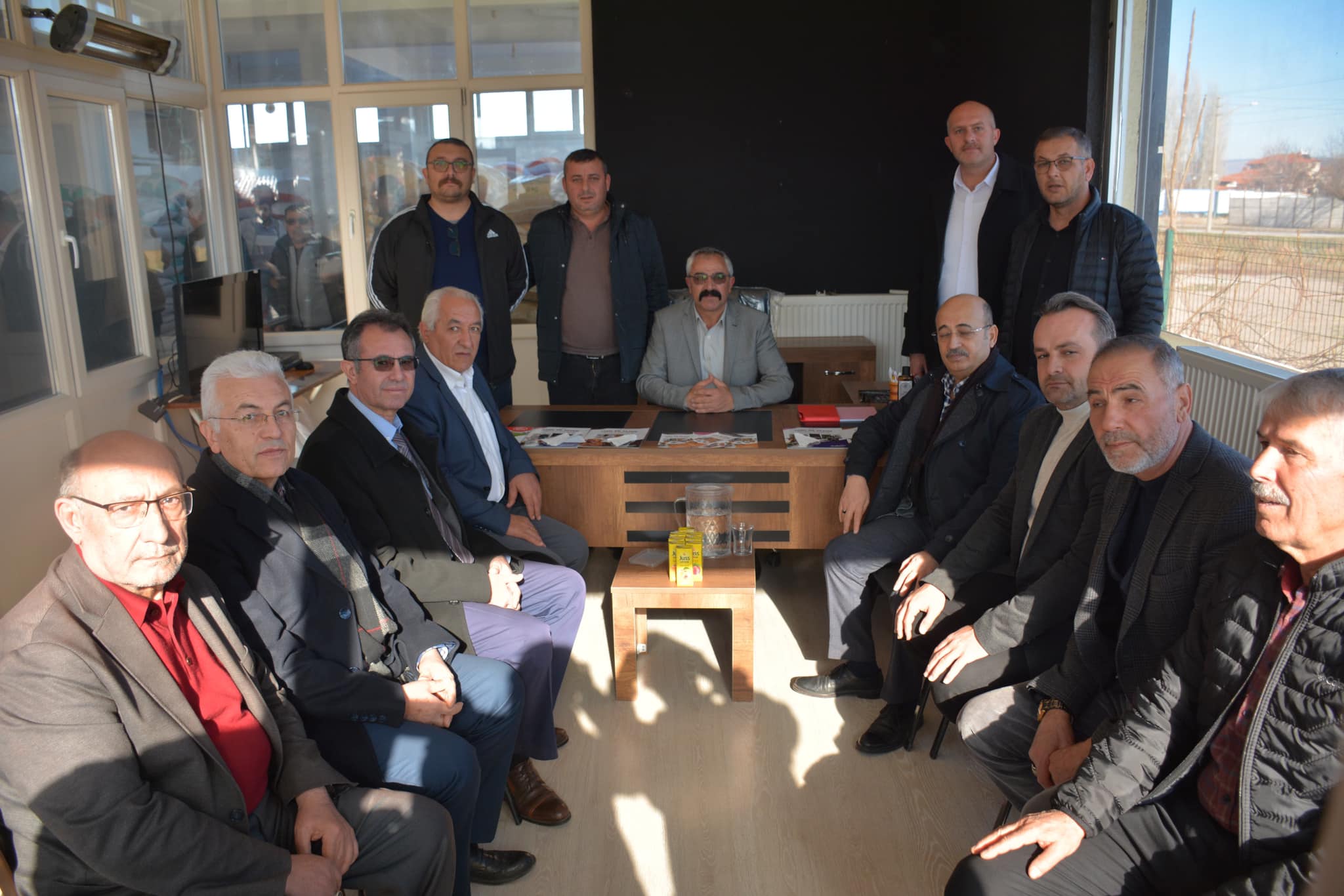 MHP Afyonkarahisar İl Başkanlığı, Şuhut'ta İş Yeri Açılışına Katıldı
