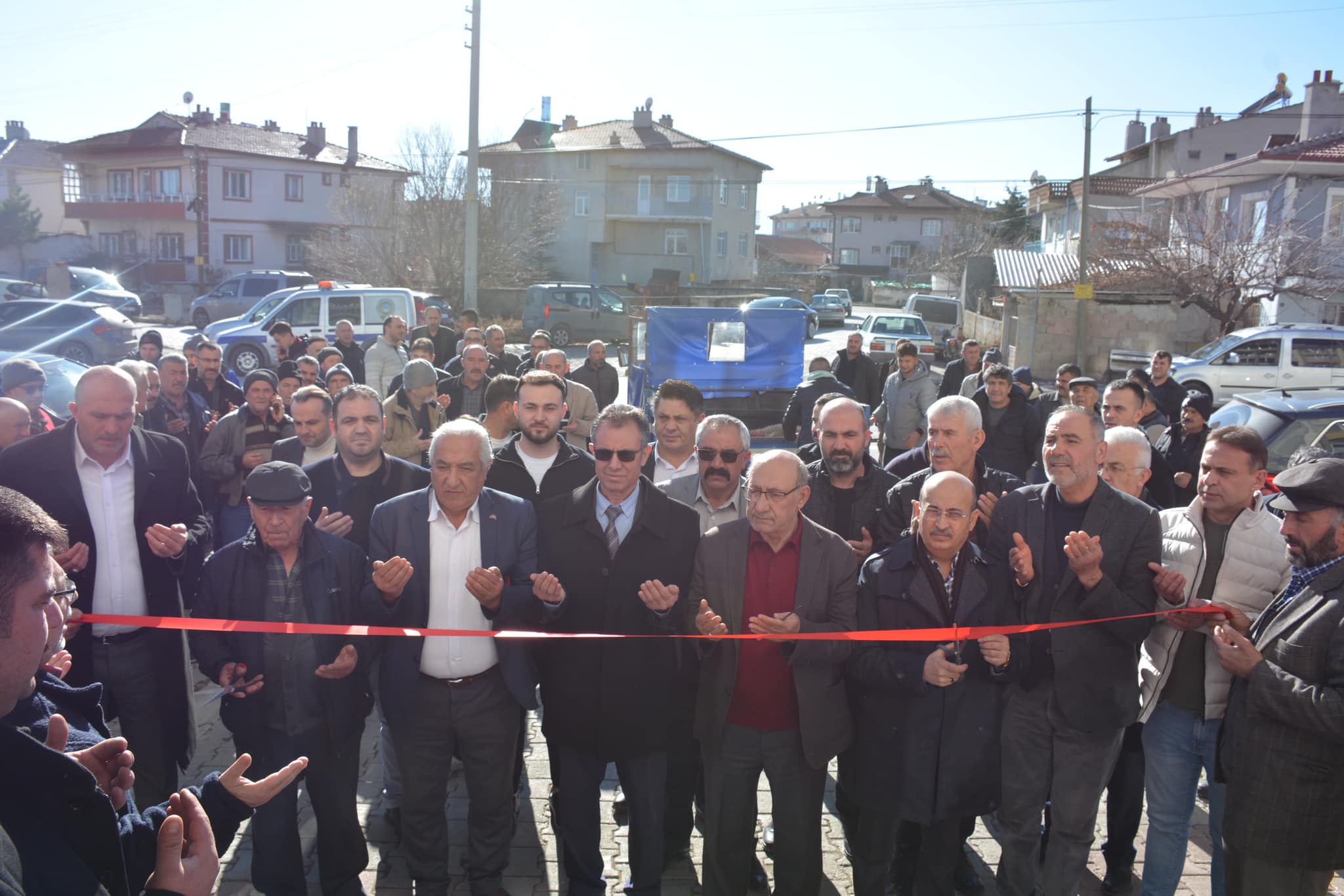 MHP Afyonkarahisar İl Başkanlığı, Şuhut'ta İş Yeri Açılışına Katıldı