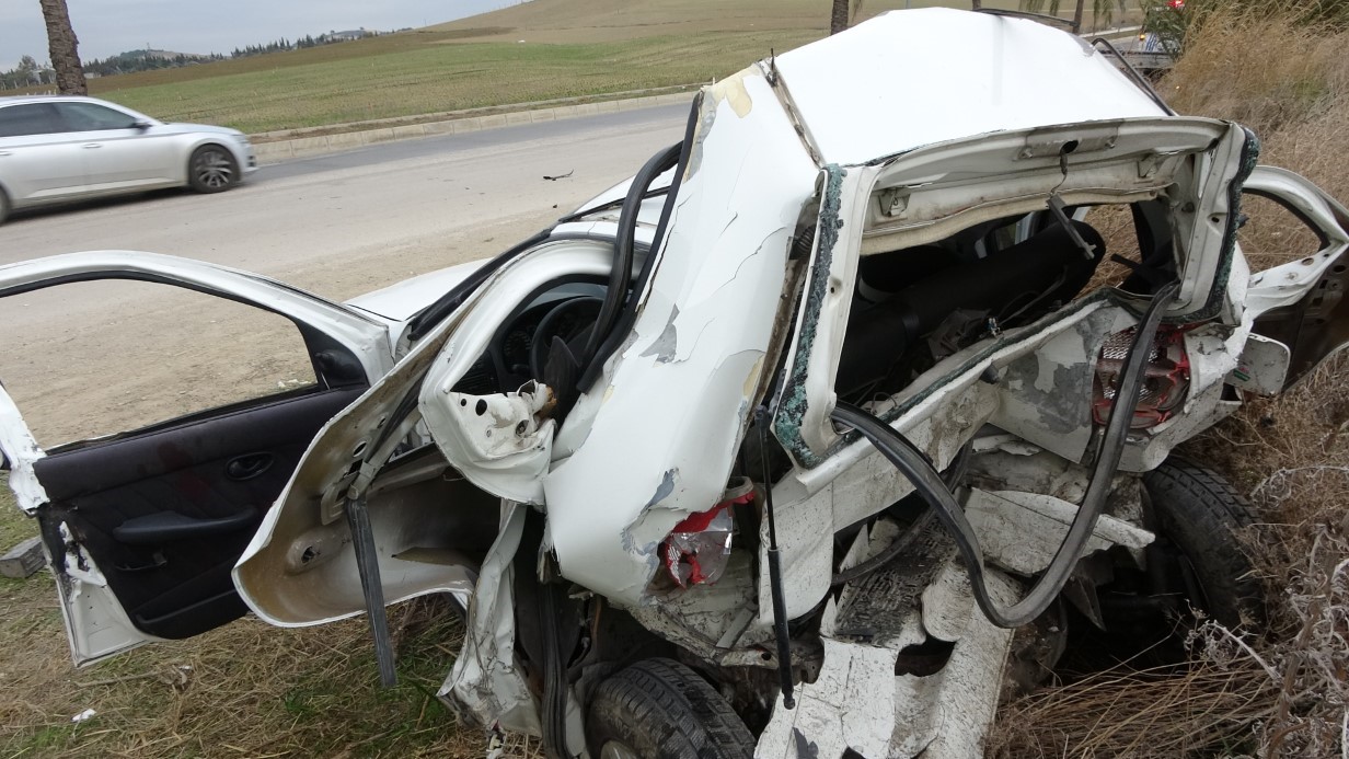 14 Yaşındaki Sürücü Cipiyle Çarptığı Otomobil Hurda Yığınına Döndü: 1 Ölü