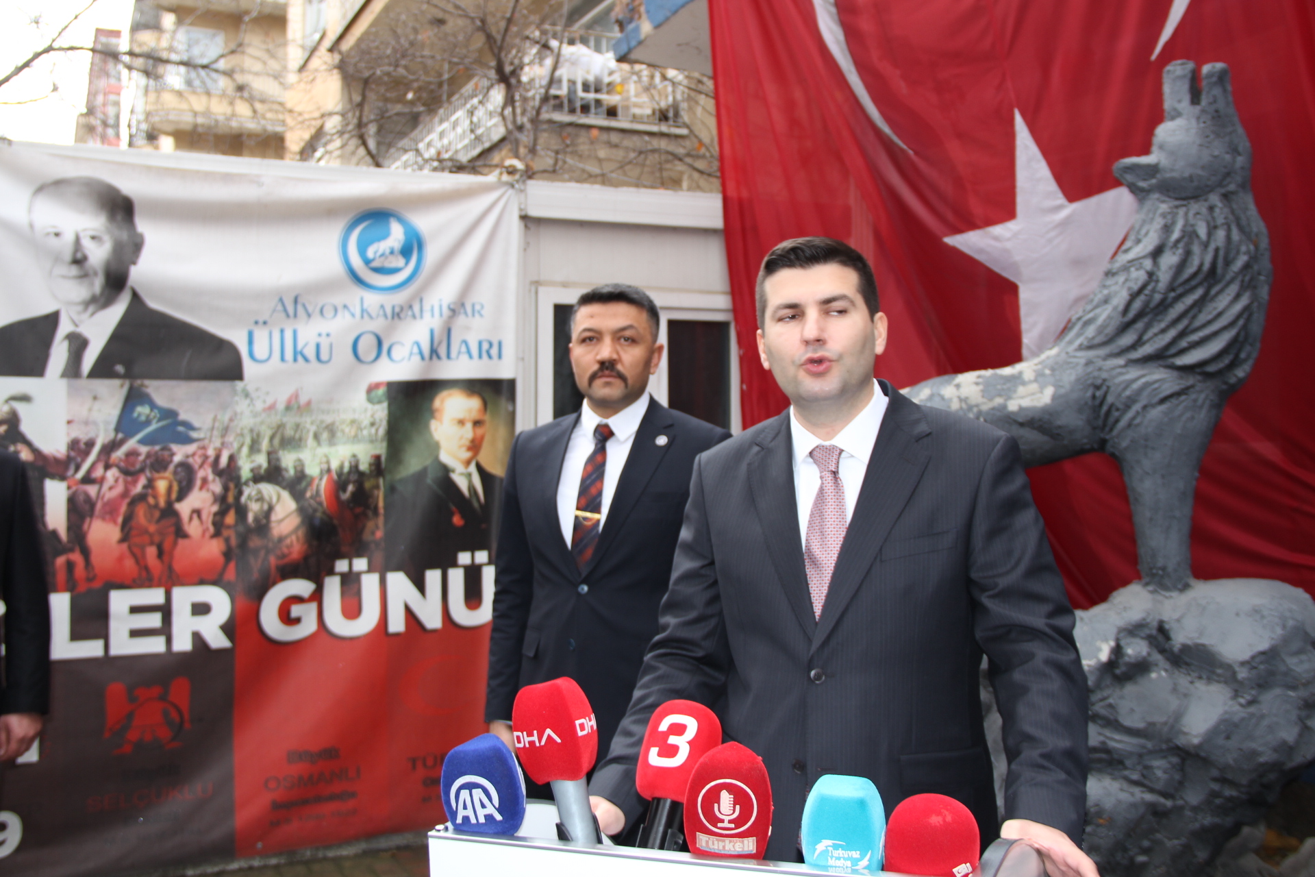 "HAYALİMİZ DE, HEDEFİMİZ DE KIZILELMA"